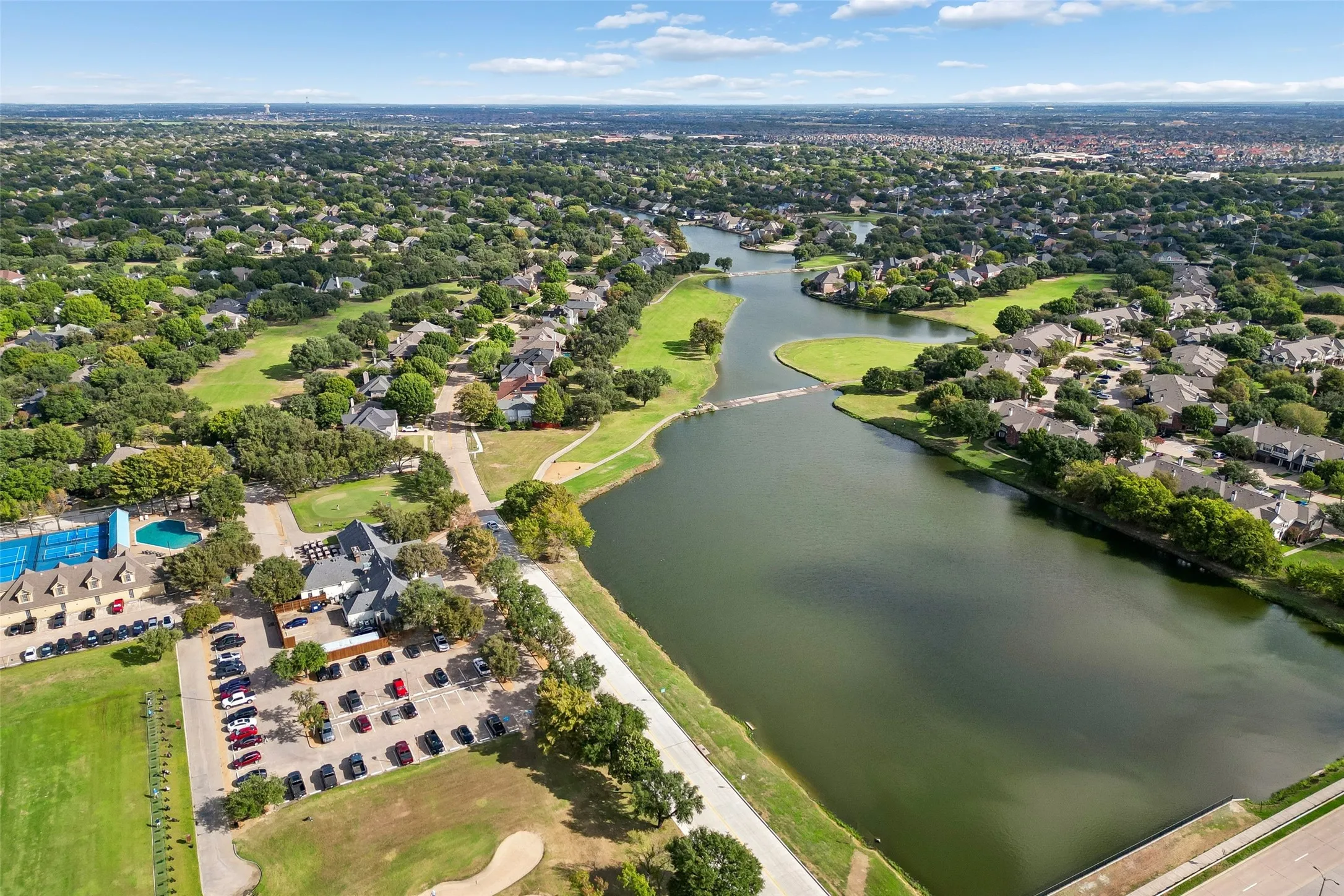 Single Family Residence For Sale in Collin County , 11224 Nantucket Court, Frisco, Texas 75035, 4 Bedroom, 4 Bathroom, 2 Garage spaces, 3,577 Sqft, built in 2000, mls#21409636, Real Estate Agent in Frisco, Homes For Sale in Collin county, Homes For Sale in Frisco, Realtor in Frisco Texas, Real Estate Brokerage Independent Realty Texas, Luminita Cordes Realtor