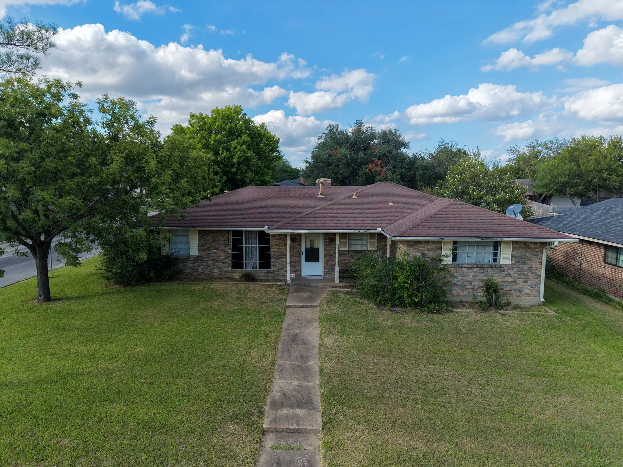 Single Family Residence For Sale