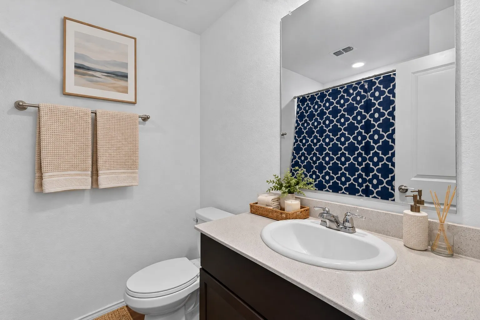 Single Family Residence For Rent in Ellis County , 1210 Wildflower Street, Ennis, Texas 75119, 3 Bedroom, 2 Bathroom, 2 Garage spaces, 1,624 Sqft, built in 2021, mls#21410664, Real Estate Agent in Ennis, Homes For Rent in Ellis county, Homes For Rent in Ennis, Realtor in Ennis Texas, Real Estate Brokerage Independent Realty Texas, Luminita Cordes Realtor