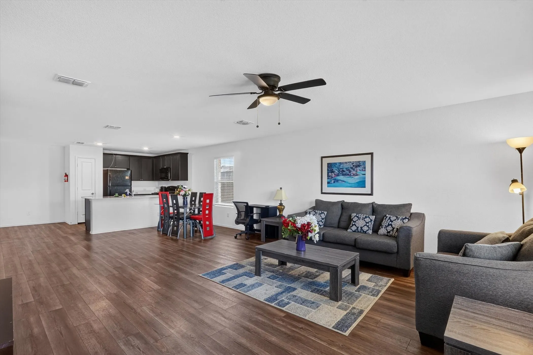 Single Family Residence For Rent in Ellis County , 1210 Wildflower Street, Ennis, Texas 75119, 3 Bedroom, 2 Bathroom, 2 Garage spaces, 1,624 Sqft, built in 2021, mls#21410664, Real Estate Agent in Ennis, Homes For Rent in Ellis county, Homes For Rent in Ennis, Realtor in Ennis Texas, Real Estate Brokerage Independent Realty Texas, Luminita Cordes Realtor