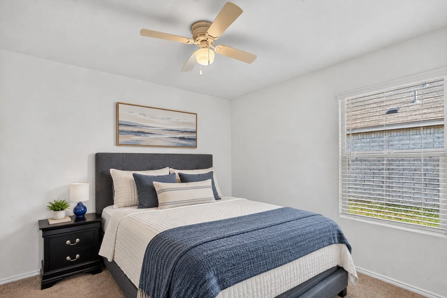 Single Family Residence For Rent in Ellis County , 1210 Wildflower Street, Ennis, Texas 75119, 3 Bedroom, 2 Bathroom, 2 Garage spaces, 1,624 Sqft, built in 2021, mls#21410664, Real Estate Agent in Ennis, Homes For Rent in Ellis county, Homes For Rent in Ennis, Realtor in Ennis Texas, Real Estate Brokerage Independent Realty Texas, Luminita Cordes Realtor