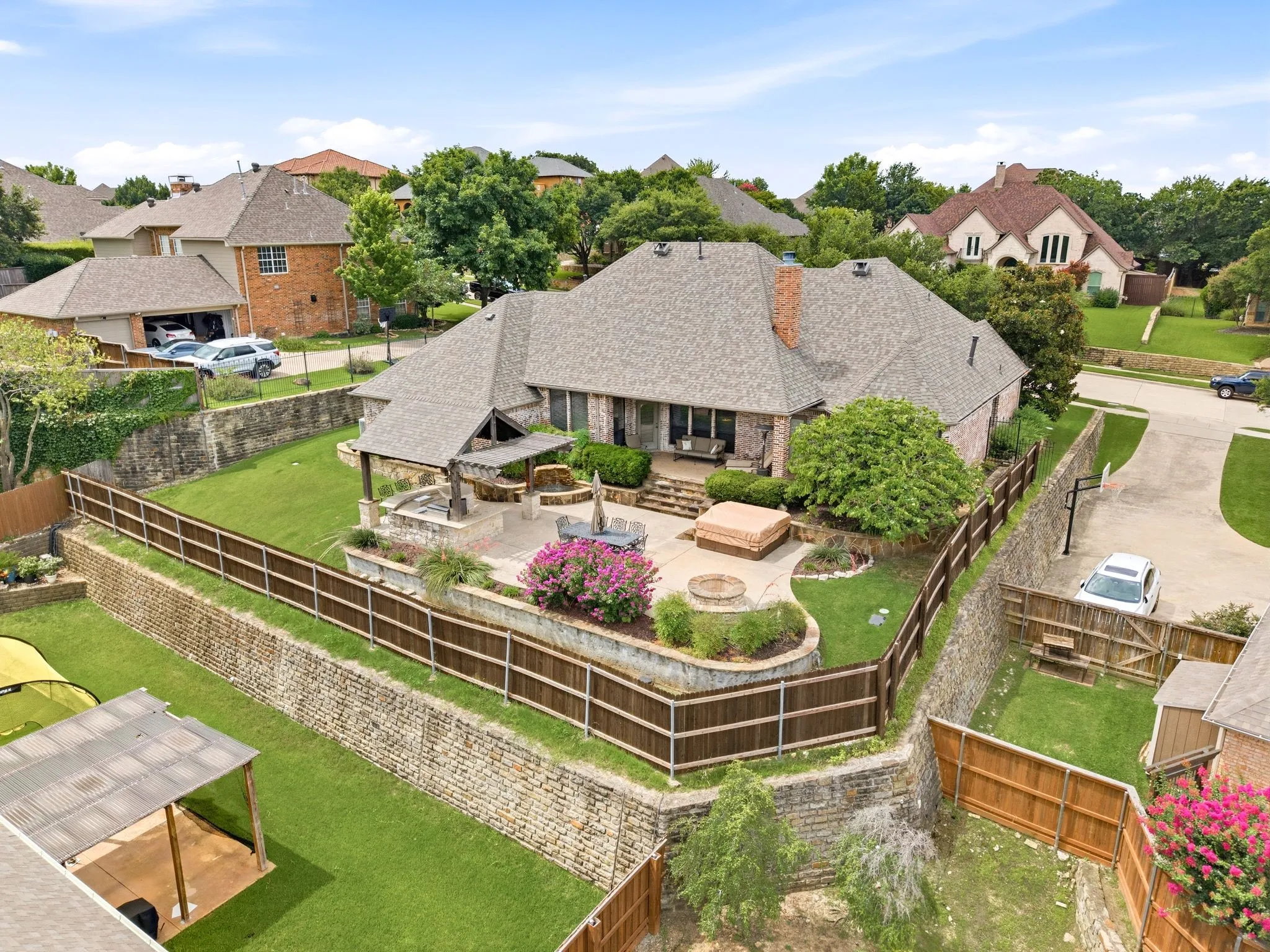 Single Family Residence For Sale in Tarrant County , 1805 Kendall Court, Keller, Texas 76248, 4 Bedroom, 4 Bathroom, 2 Garage spaces, 3,027 Sqft, built in 2003, mls#21411444, Real Estate Agent in Keller, Homes For Sale in Tarrant county, Homes For Sale in Keller, Realtor in Keller Texas, Real Estate Brokerage Independent Realty Texas, Luminita Cordes Realtor