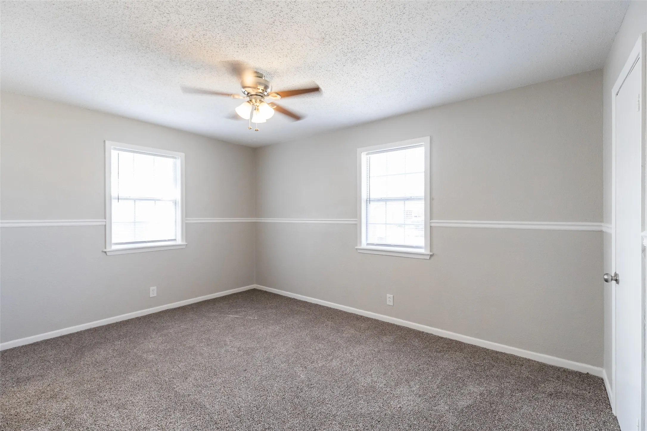 Single Family Residence For Sale in Taylor County , 281 Clyde Street, Abilene, Texas 79605, 3 Bedroom, 3 Bathroom, Garage spaces, 1,416 Sqft, built in 1951, mls#21410385, Real Estate Agent in Abilene, Homes For Sale in Taylor county, Homes For Sale in Abilene, Realtor in Abilene Texas, Real Estate Brokerage Independent Realty Texas, Luminita Cordes Realtor