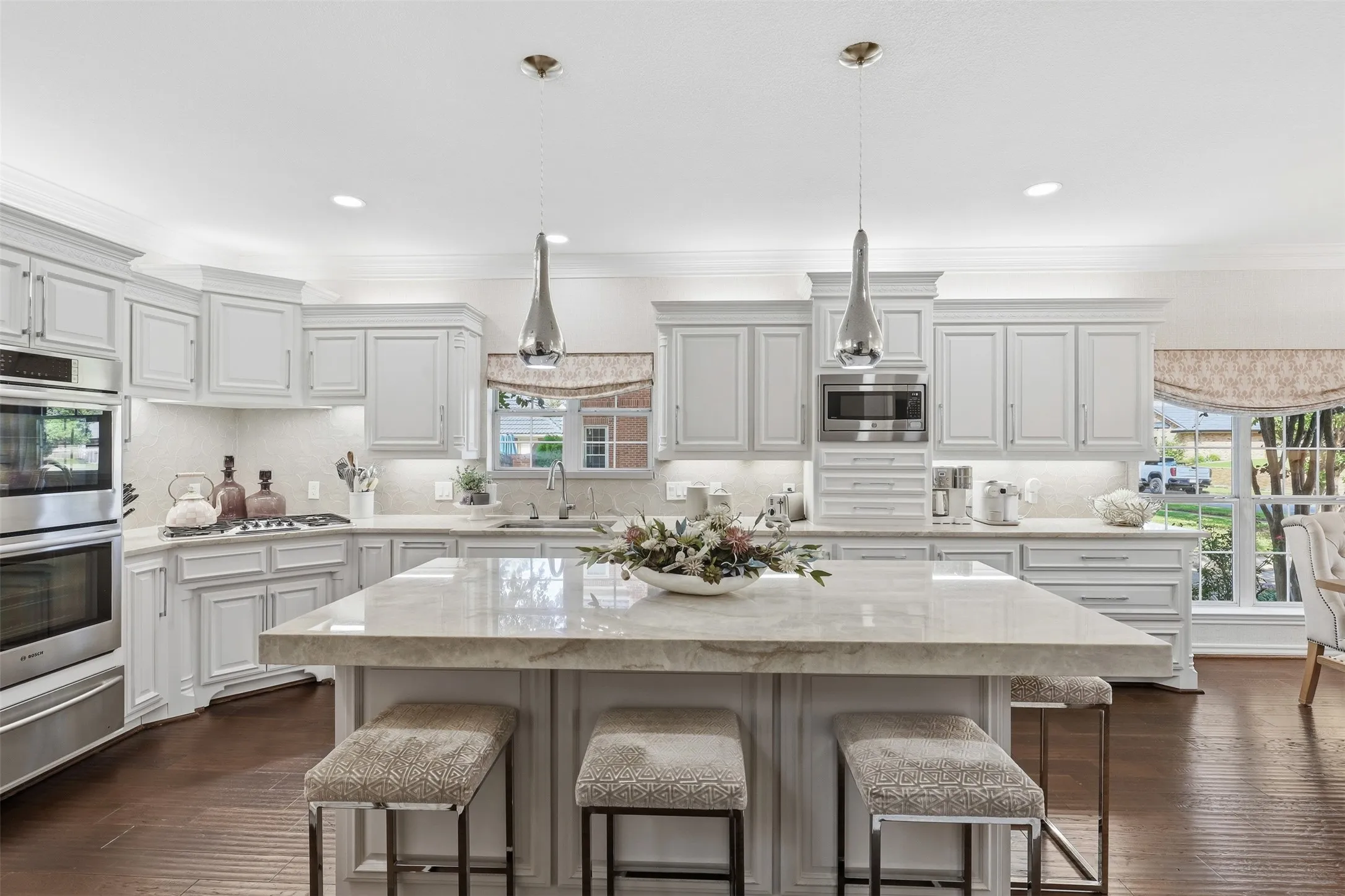 Massive island with Taj Mahal quartzite coutertops