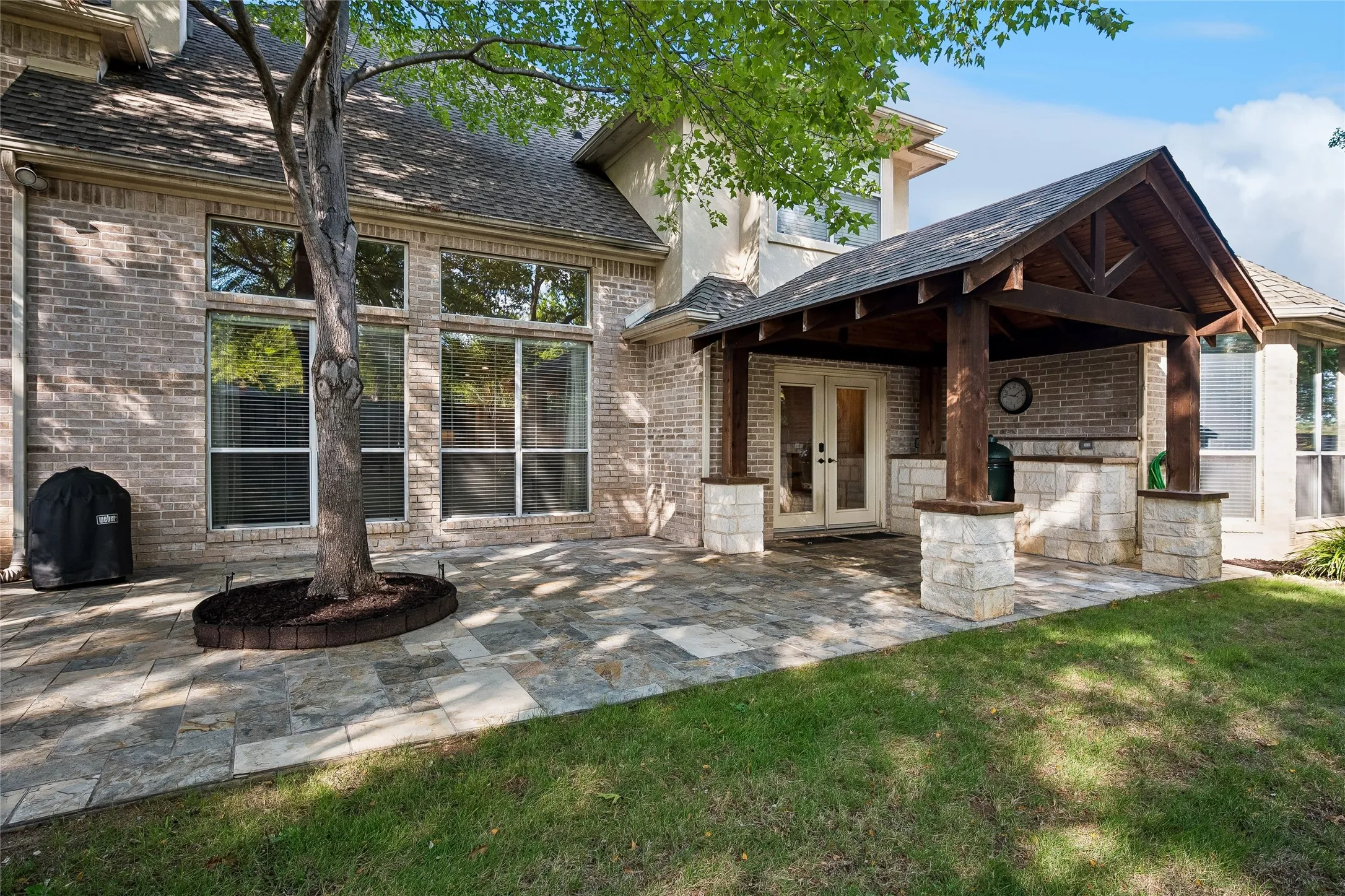 Flagstone extended patio