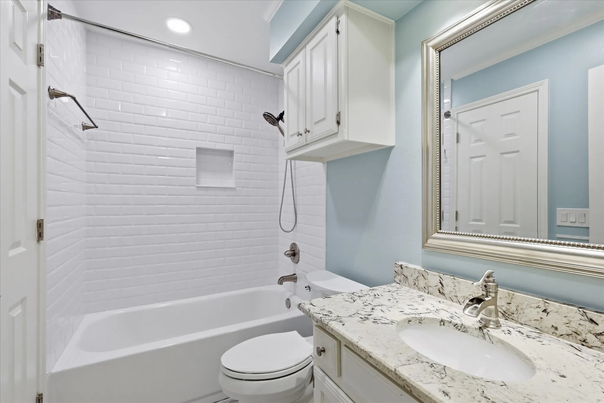 Single Family Residence For Sale in Collin County , 4134 High Star Lane, Dallas, Texas 75287, 4 Bedroom, 3 Bathroom, 2 Garage spaces, 3,006 Sqft, built in 1981, mls#21411098, Real Estate Agent in Dallas, Homes For Sale in Collin county, Homes For Sale in Dallas, Realtor in Dallas Texas, Real Estate Brokerage Independent Realty Texas, Luminita Cordes Realtor