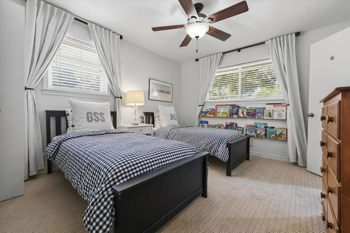 Single Family Residence For Sale in Tarrant County , 4617 Cloudview Road, Fort Worth, Texas 76109, 3 Bedroom, 3 Bathroom, 2 Garage spaces, 2,079 Sqft, built in 1964, mls#21408023, Real Estate Agent in Fort Worth, Homes For Sale in Tarrant county, Homes For Sale in Fort Worth, Realtor in Fort Worth Texas, Real Estate Brokerage Independent Realty Texas, Luminita Cordes Realtor