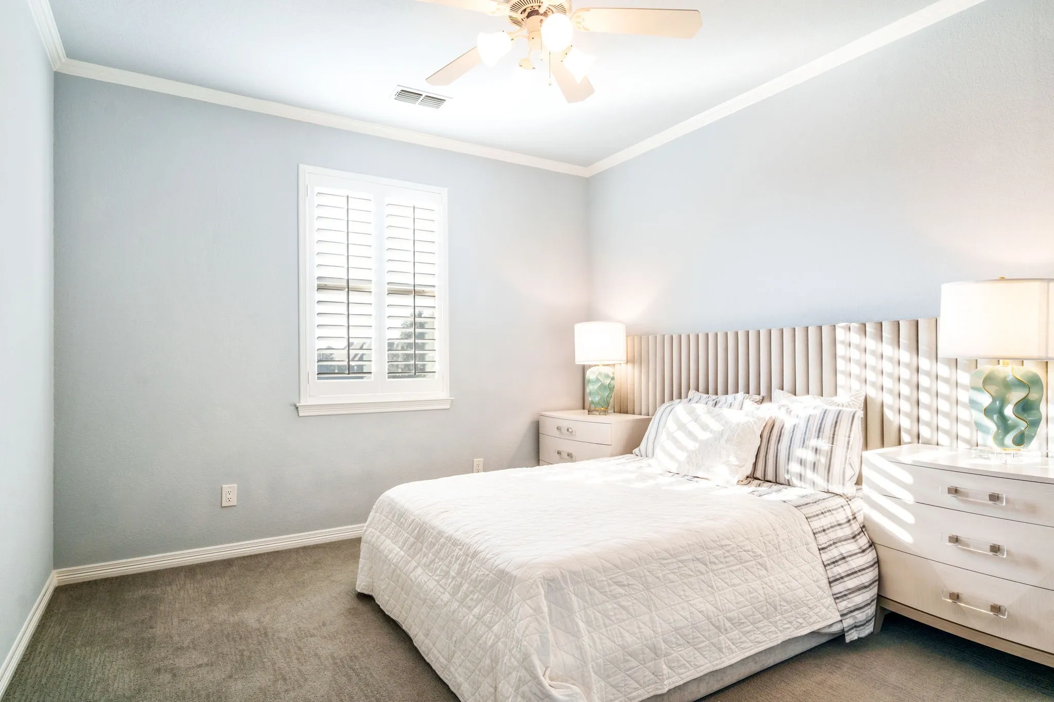 Single Family Residence For Sale in Denton County , 10237 Woodbury Drive, Frisco, Texas 75033, 5 Bedroom, 5 Bathroom, 3 Garage spaces, 4,453 Sqft, built in 2004, mls#21410793, Real Estate Agent in Frisco, Homes For Sale in Denton county, Homes For Sale in Frisco, Realtor in Frisco Texas, Real Estate Brokerage Independent Realty Texas, Luminita Cordes Realtor