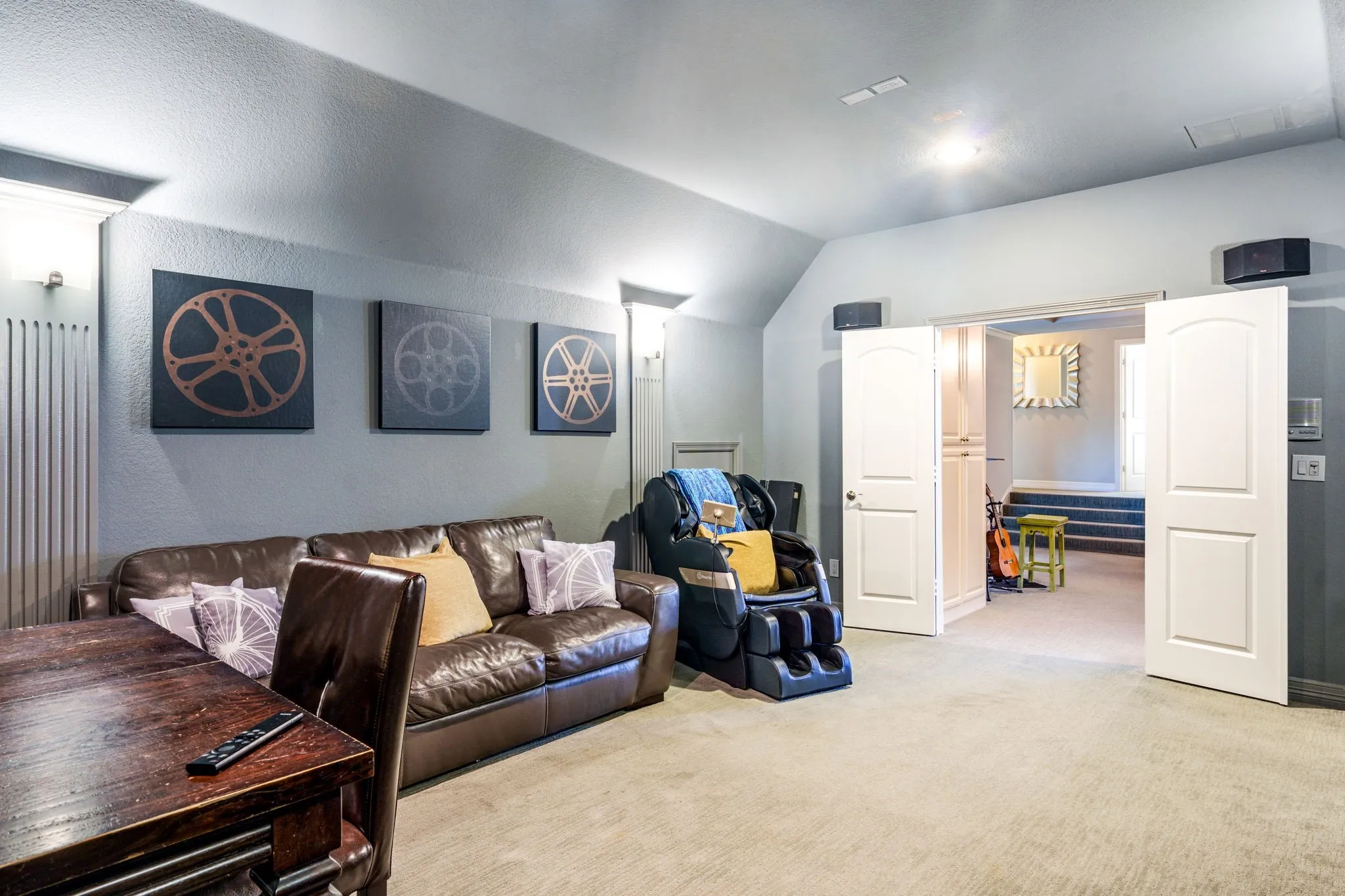 Single Family Residence For Sale in Denton County , 10237 Woodbury Drive, Frisco, Texas 75033, 5 Bedroom, 5 Bathroom, 3 Garage spaces, 4,453 Sqft, built in 2004, mls#21410793, Real Estate Agent in Frisco, Homes For Sale in Denton county, Homes For Sale in Frisco, Realtor in Frisco Texas, Real Estate Brokerage Independent Realty Texas, Luminita Cordes Realtor