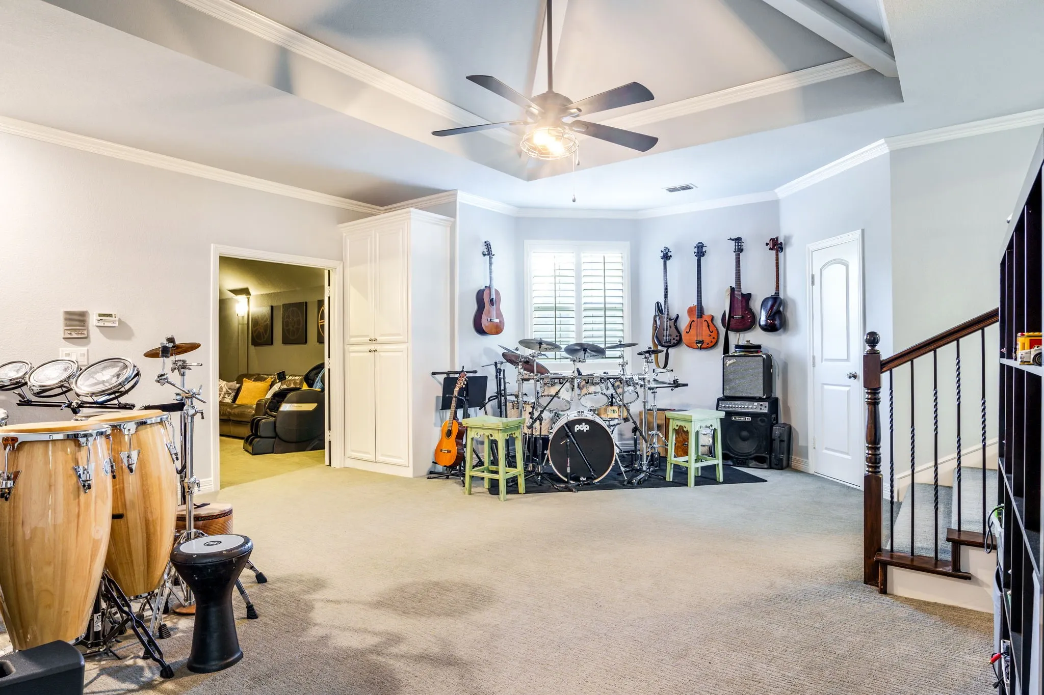 Single Family Residence For Sale in Denton County , 10237 Woodbury Drive, Frisco, Texas 75033, 5 Bedroom, 5 Bathroom, 3 Garage spaces, 4,453 Sqft, built in 2004, mls#21410793, Real Estate Agent in Frisco, Homes For Sale in Denton county, Homes For Sale in Frisco, Realtor in Frisco Texas, Real Estate Brokerage Independent Realty Texas, Luminita Cordes Realtor
