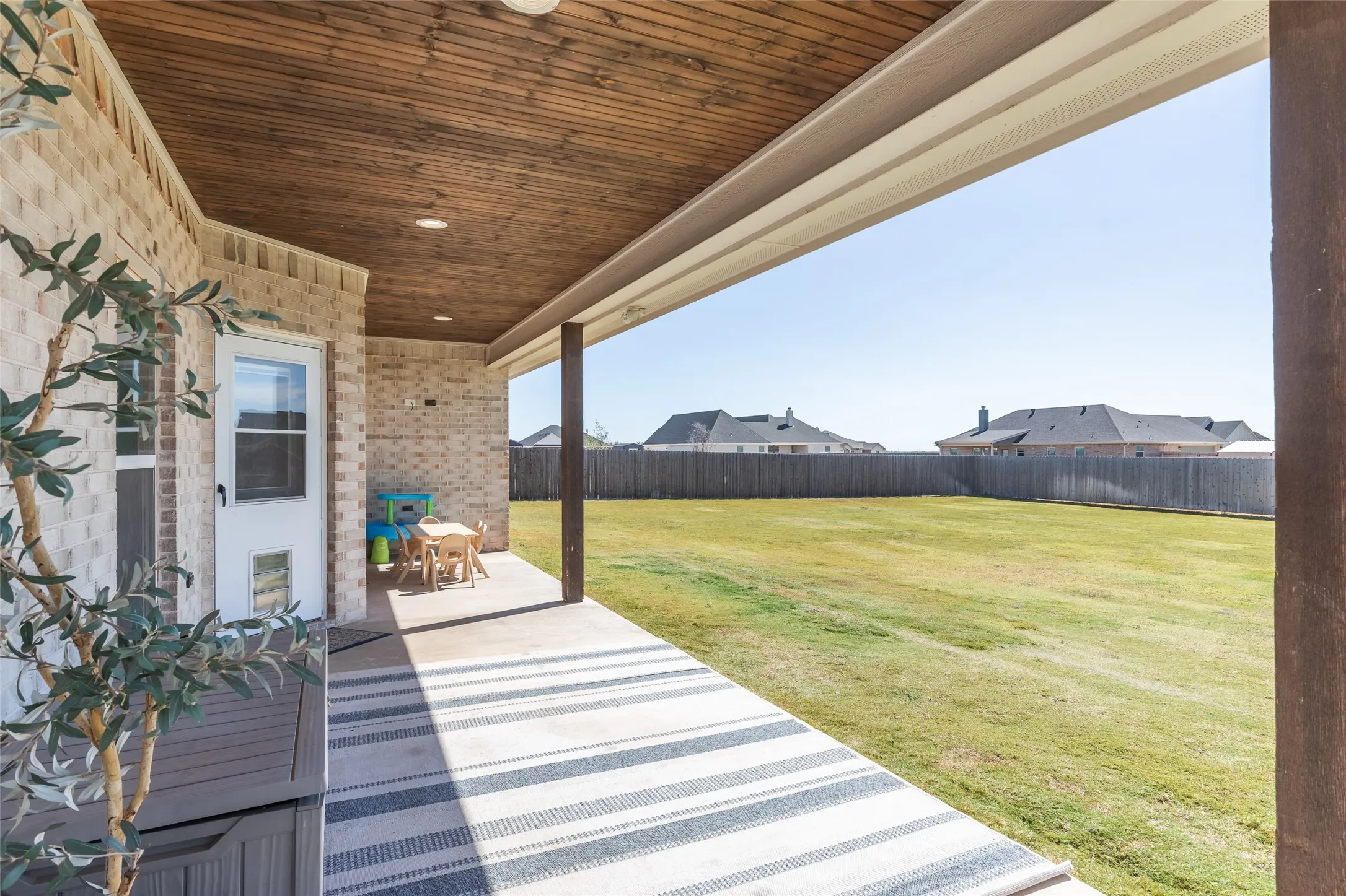 Single Family Residence For Sale in Taylor County , 117 Sparrow Hlls Lane, Tuscola, Texas 79562, 4 Bedroom, 2 Bathroom, 3 Garage spaces, 1,958 Sqft, built in 2024, mls#21404648, Real Estate Agent in Tuscola, Homes For Sale in Taylor county, Homes For Sale in Tuscola, Realtor in Tuscola Texas, Real Estate Brokerage Independent Realty Texas, Luminita Cordes Realtor