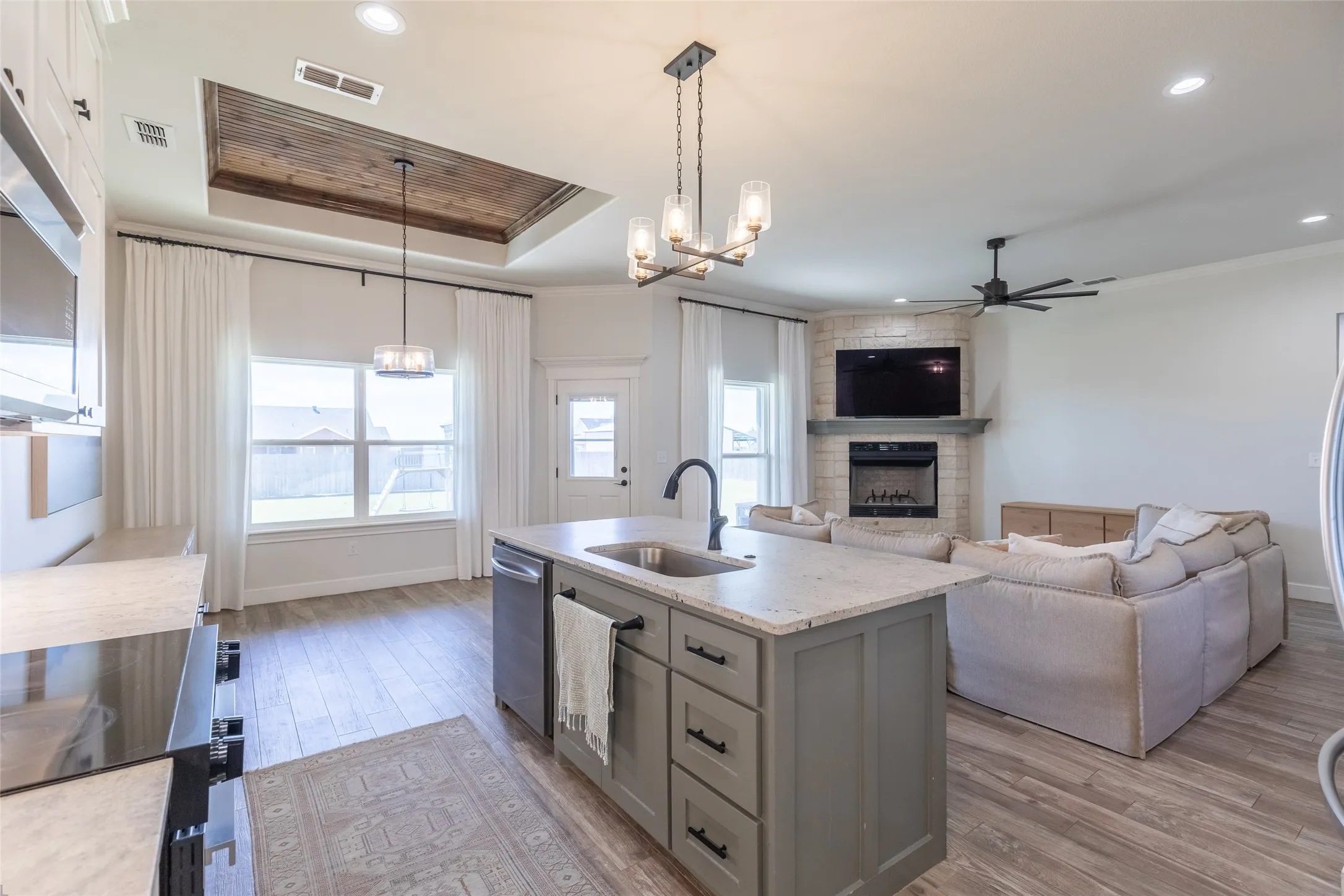 Single Family Residence For Sale in Taylor County , 117 Sparrow Hlls Lane, Tuscola, Texas 79562, 4 Bedroom, 2 Bathroom, 3 Garage spaces, 1,958 Sqft, built in 2024, mls#21404648, Real Estate Agent in Tuscola, Homes For Sale in Taylor county, Homes For Sale in Tuscola, Realtor in Tuscola Texas, Real Estate Brokerage Independent Realty Texas, Luminita Cordes Realtor