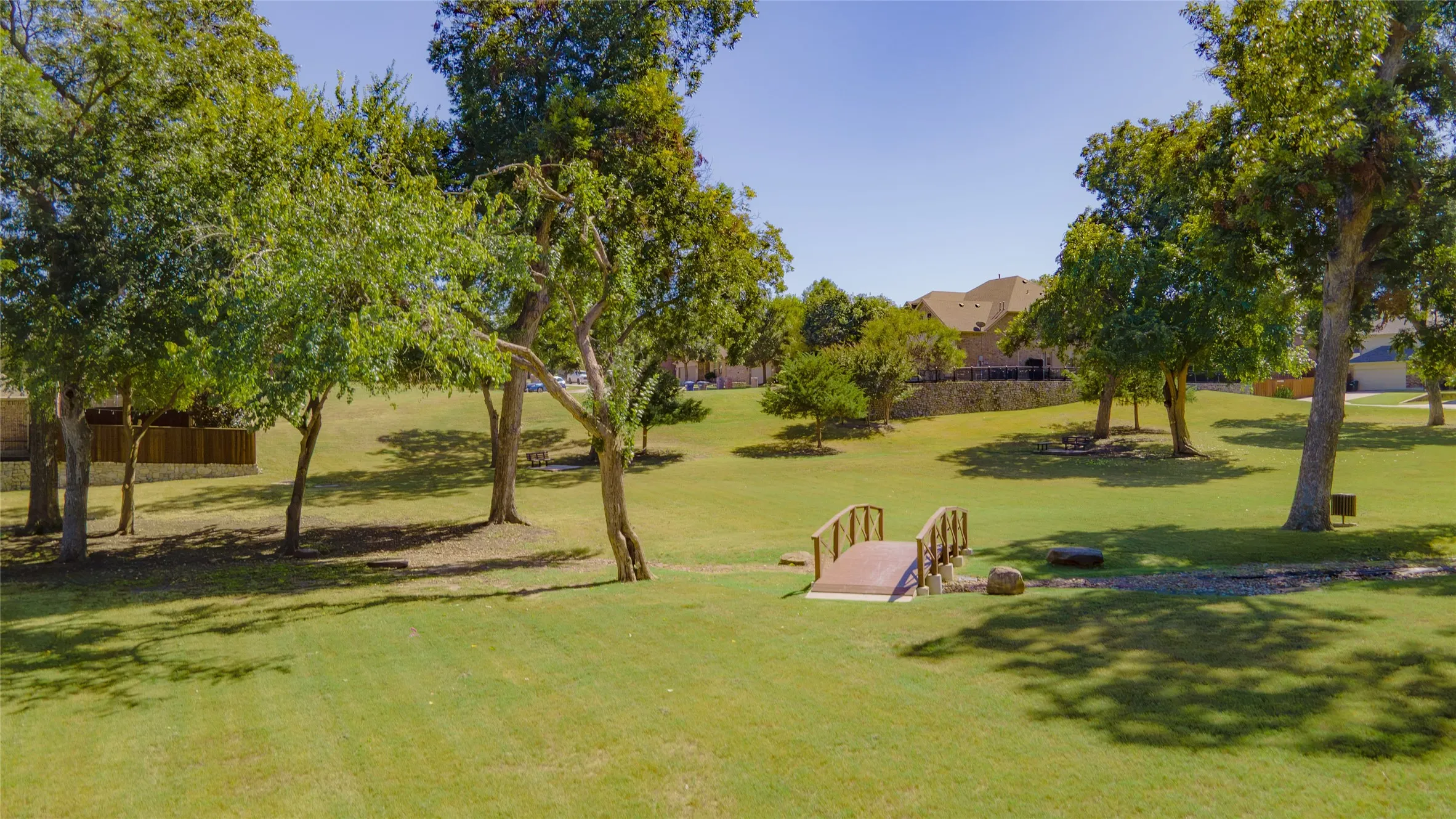 Single Family Residence For Sale in Collin County , 3721 Estates Way, Mc Kinney, Texas 75072, 4 Bedroom, 4 Bathroom, 2 Garage spaces, 2,980 Sqft, built in 2013, mls#21388669, Real Estate Agent in Mc Kinney, Homes For Sale in Collin county, Homes For Sale in Mc Kinney, Realtor in Mc Kinney Texas, Real Estate Brokerage Independent Realty Texas, Luminita Cordes Realtor
