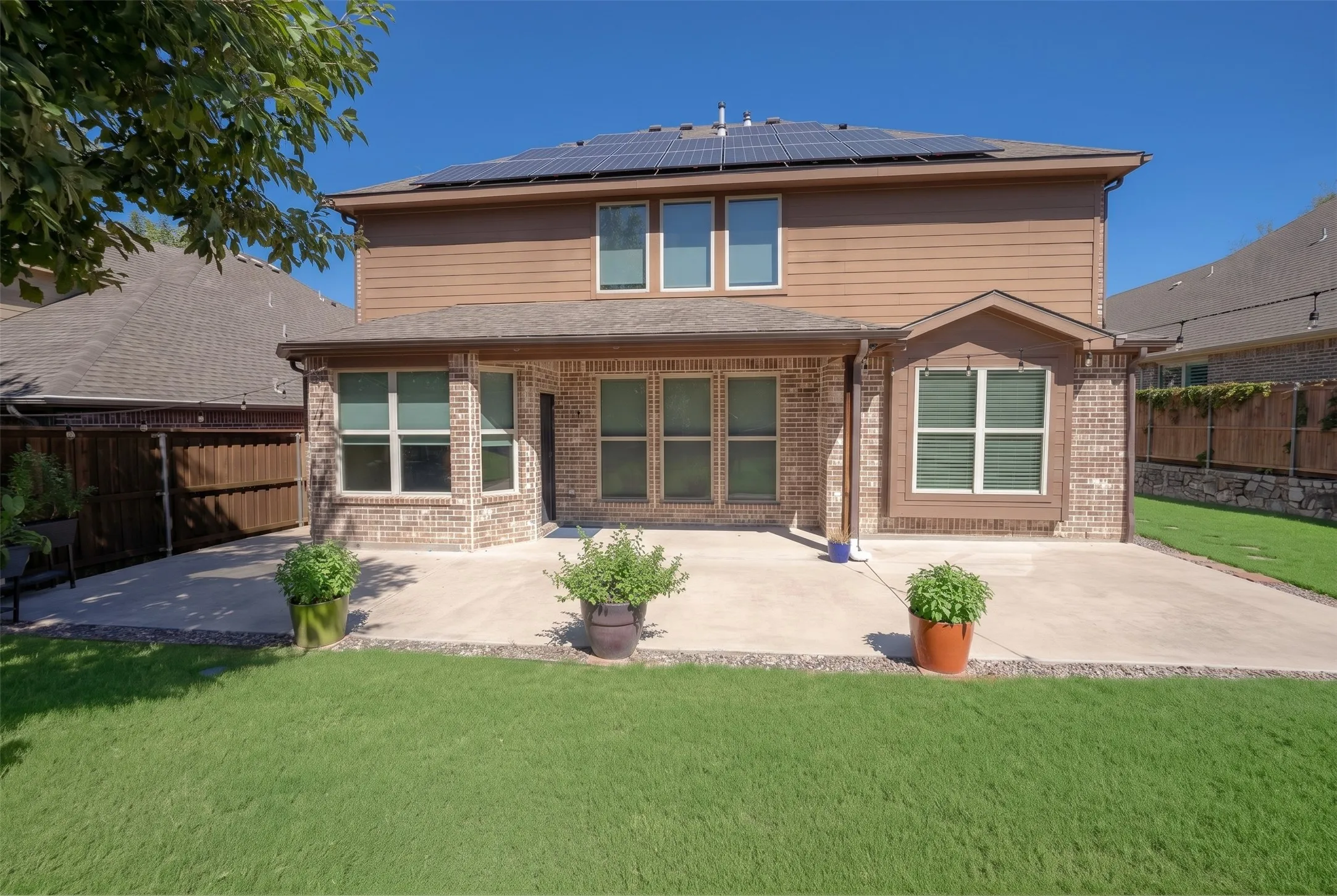 Single Family Residence For Sale in Collin County , 3721 Estates Way, Mc Kinney, Texas 75072, 4 Bedroom, 4 Bathroom, 2 Garage spaces, 2,980 Sqft, built in 2013, mls#21388669, Real Estate Agent in Mc Kinney, Homes For Sale in Collin county, Homes For Sale in Mc Kinney, Realtor in Mc Kinney Texas, Real Estate Brokerage Independent Realty Texas, Luminita Cordes Realtor