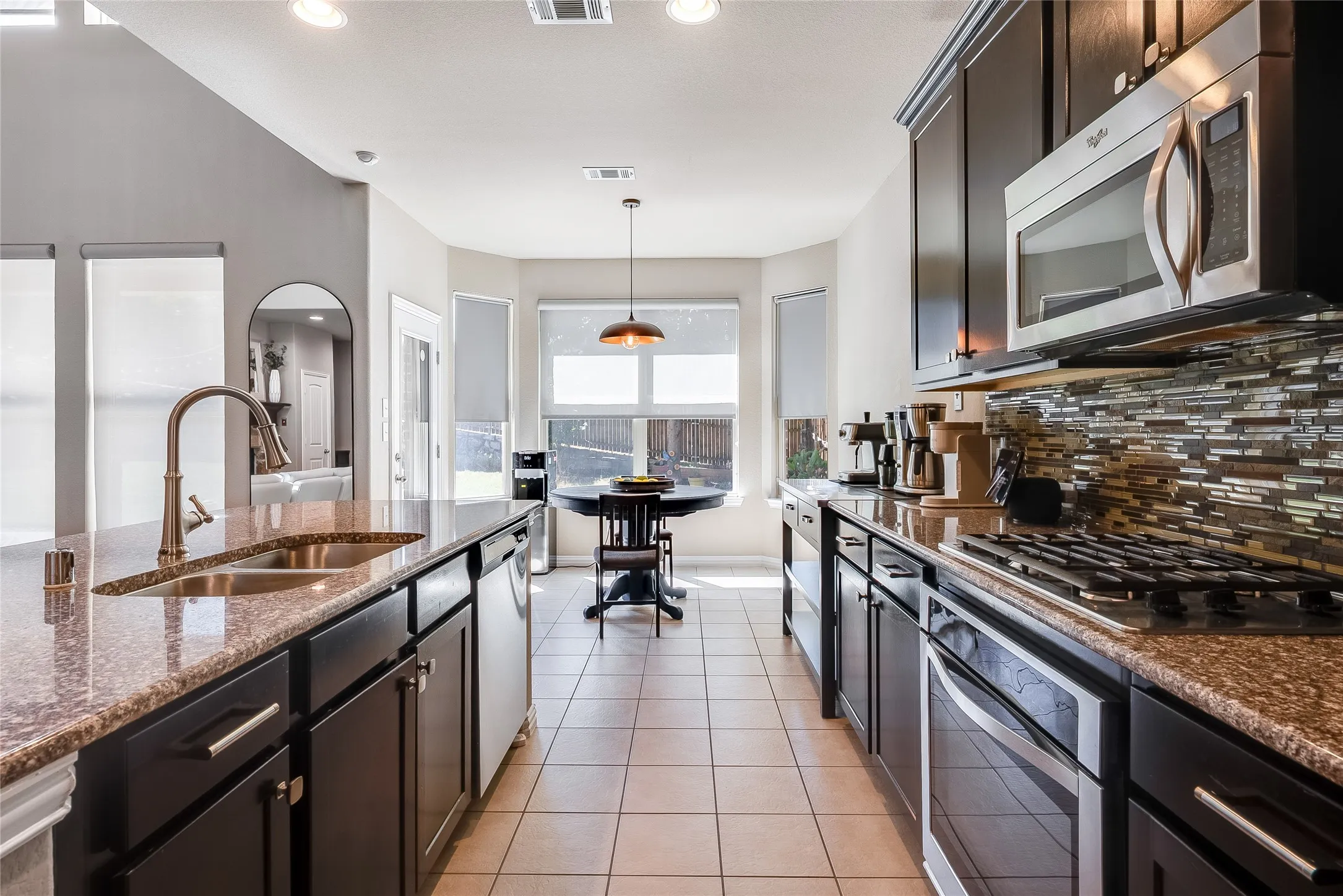 Single Family Residence For Sale in Collin County , 3721 Estates Way, Mc Kinney, Texas 75072, 4 Bedroom, 4 Bathroom, 2 Garage spaces, 2,980 Sqft, built in 2013, mls#21388669, Real Estate Agent in Mc Kinney, Homes For Sale in Collin county, Homes For Sale in Mc Kinney, Realtor in Mc Kinney Texas, Real Estate Brokerage Independent Realty Texas, Luminita Cordes Realtor
