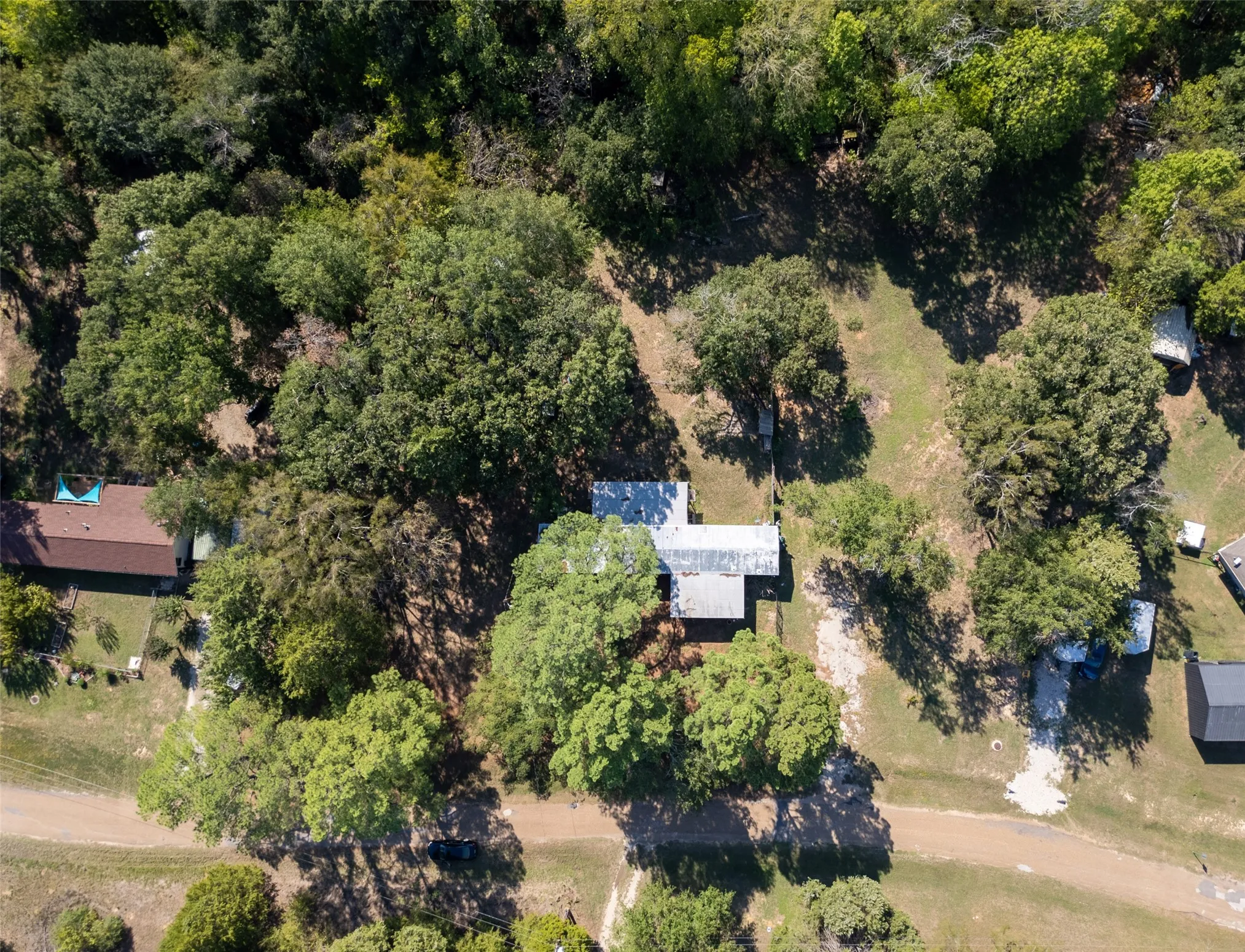 Manufactured Home For Sale in Henderson County , 103 Cedar Ridge Drive, Eustace, Texas 75124, 3 Bedroom, 2 Bathroom, Garage spaces, 1,216 Sqft, built in 0, mls#21407912, Real Estate Agent in Eustace, Homes For Sale in Henderson county, Homes For Sale in Eustace, Realtor in Eustace Texas, Real Estate Brokerage Independent Realty Texas, Luminita Cordes Realtor