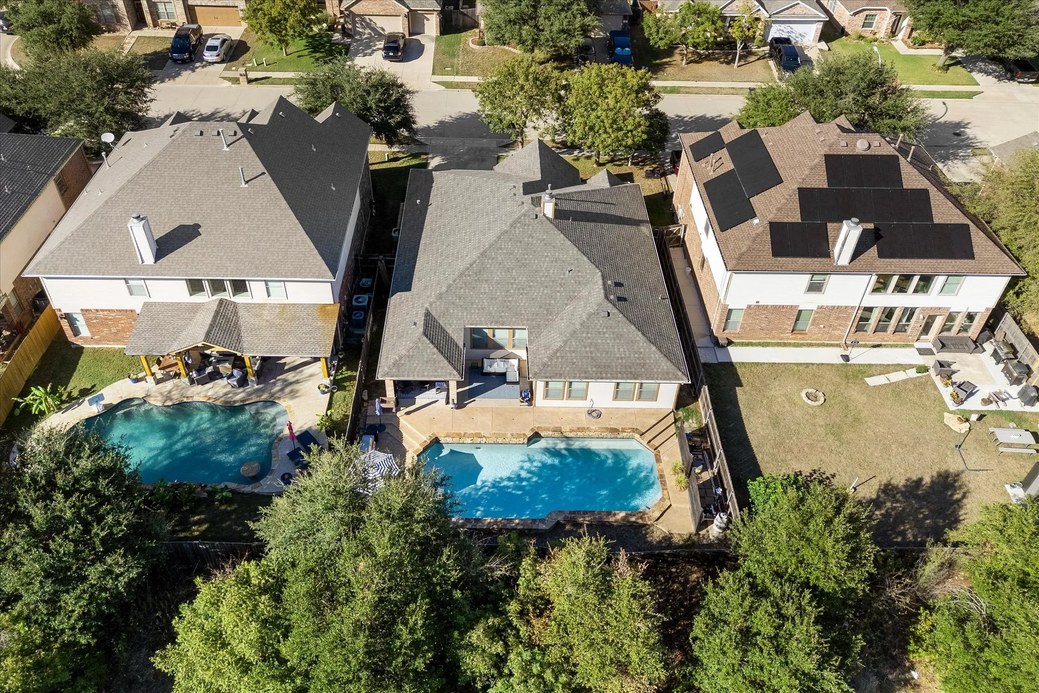 Single Family Residence For Sale in Tarrant County , 1316 Missionary Ridge Trail, Fort Worth, Texas 76131, 4 Bedroom, 2 Bathroom, 2 Garage spaces, 2,385 Sqft, built in 2007, mls#21405681, Real Estate Agent in Fort Worth, Homes For Sale in Tarrant county, Homes For Sale in Fort Worth, Realtor in Fort Worth Texas, Real Estate Brokerage Independent Realty Texas, Luminita Cordes Realtor