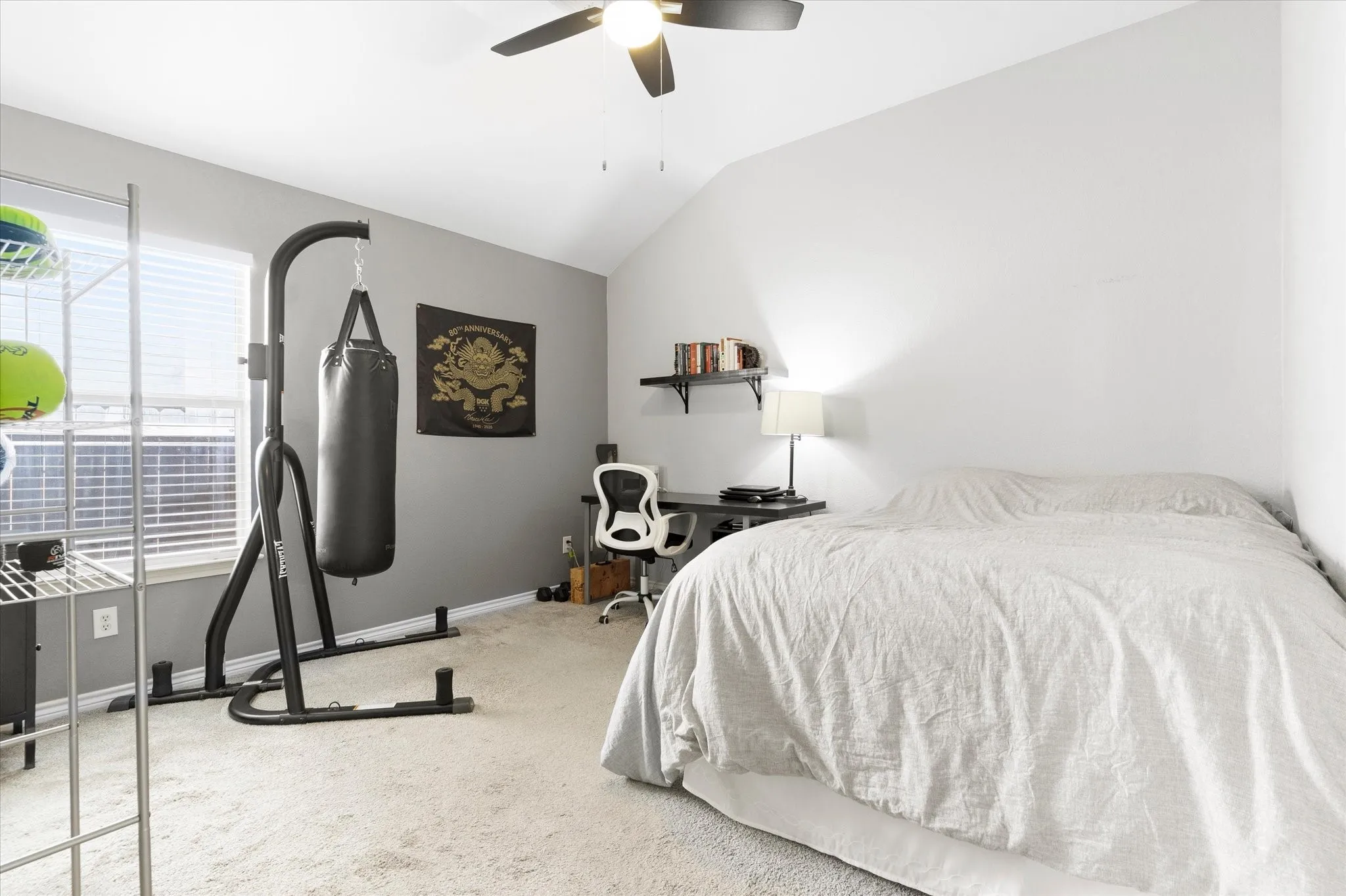 Single Family Residence For Sale in Tarrant County , 1316 Missionary Ridge Trail, Fort Worth, Texas 76131, 4 Bedroom, 2 Bathroom, 2 Garage spaces, 2,385 Sqft, built in 2007, mls#21405681, Real Estate Agent in Fort Worth, Homes For Sale in Tarrant county, Homes For Sale in Fort Worth, Realtor in Fort Worth Texas, Real Estate Brokerage Independent Realty Texas, Luminita Cordes Realtor