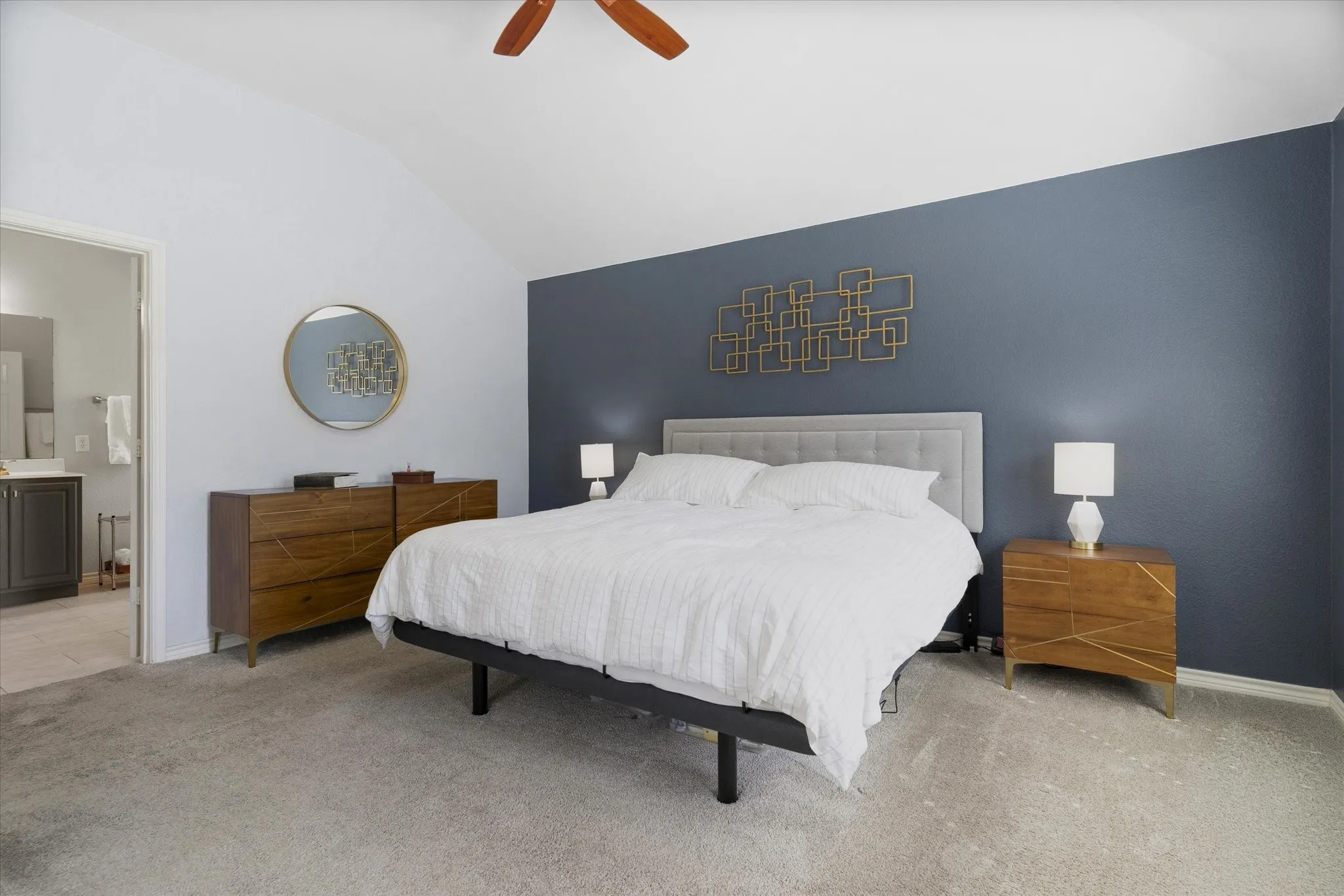 Single Family Residence For Sale in Tarrant County , 1316 Missionary Ridge Trail, Fort Worth, Texas 76131, 4 Bedroom, 2 Bathroom, 2 Garage spaces, 2,385 Sqft, built in 2007, mls#21405681, Real Estate Agent in Fort Worth, Homes For Sale in Tarrant county, Homes For Sale in Fort Worth, Realtor in Fort Worth Texas, Real Estate Brokerage Independent Realty Texas, Luminita Cordes Realtor