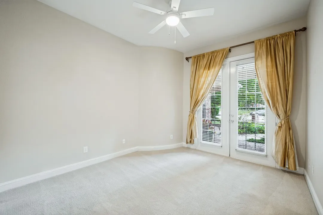 Single Family Residence For Sale in Denton County , 7091 Glen Abbey Court, Frisco, Texas 75036, 3 Bedroom, 3 Bathroom, 3 Garage spaces, 2,650 Sqft, built in 2007, mls#21409912, Real Estate Agent in Frisco, Homes For Sale in Denton county, Homes For Sale in Frisco, Realtor in Frisco Texas, Real Estate Brokerage Independent Realty Texas, Luminita Cordes Realtor