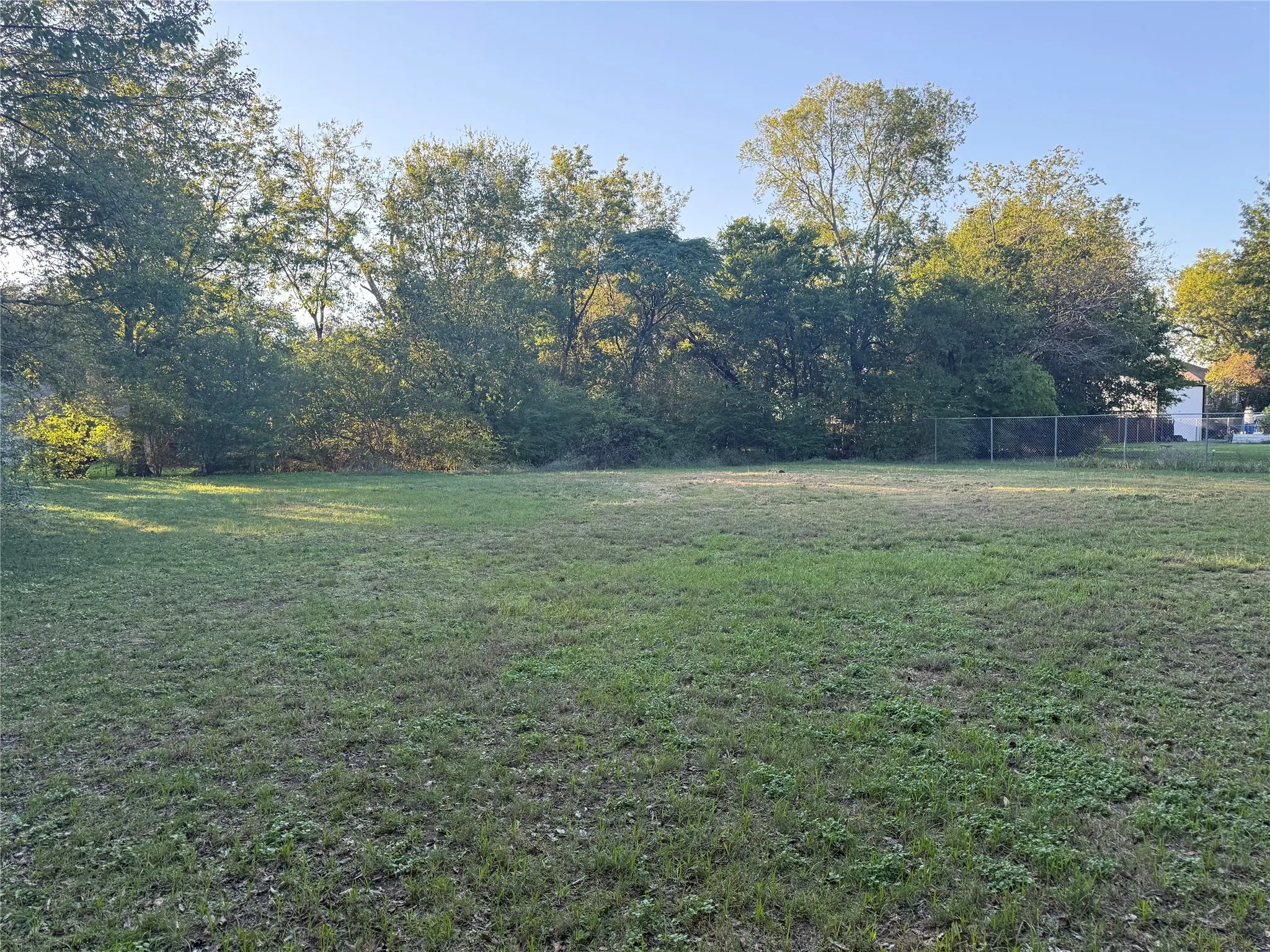 Unimproved Land For Sale in Van Zandt County , TBD Mc Kain Alley, Wills Point, Texas 75169, 0, 0, Garage spaces, 0 Sqft, built in 0, mls#21409350, Real Estate Agent in Wills Point, Homes For Sale in Van Zandt county, Homes For Sale in Wills Point, Realtor in Wills Point Texas, Real Estate Brokerage Independent Realty Texas, Luminita Cordes Realtor