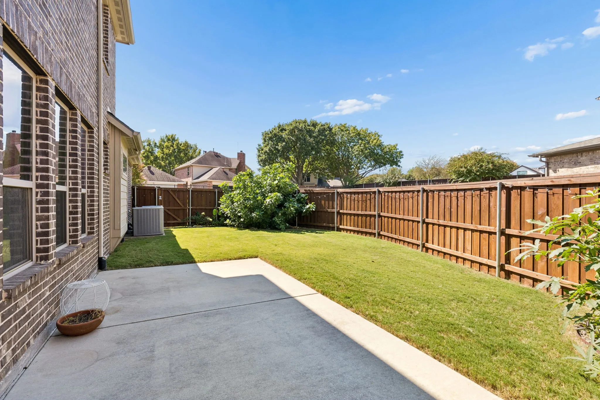 Single Family Residence For Sale in Collin County , 618 Cano Street, Allen, Texas 75002, 4 Bedroom, 4 Bathroom, 2 Garage spaces, 3,369 Sqft, built in 2015, mls#21409773, Real Estate Agent in Allen, Homes For Sale in Collin county, Homes For Sale in Allen, Realtor in Allen Texas, Real Estate Brokerage Independent Realty Texas, Luminita Cordes Realtor