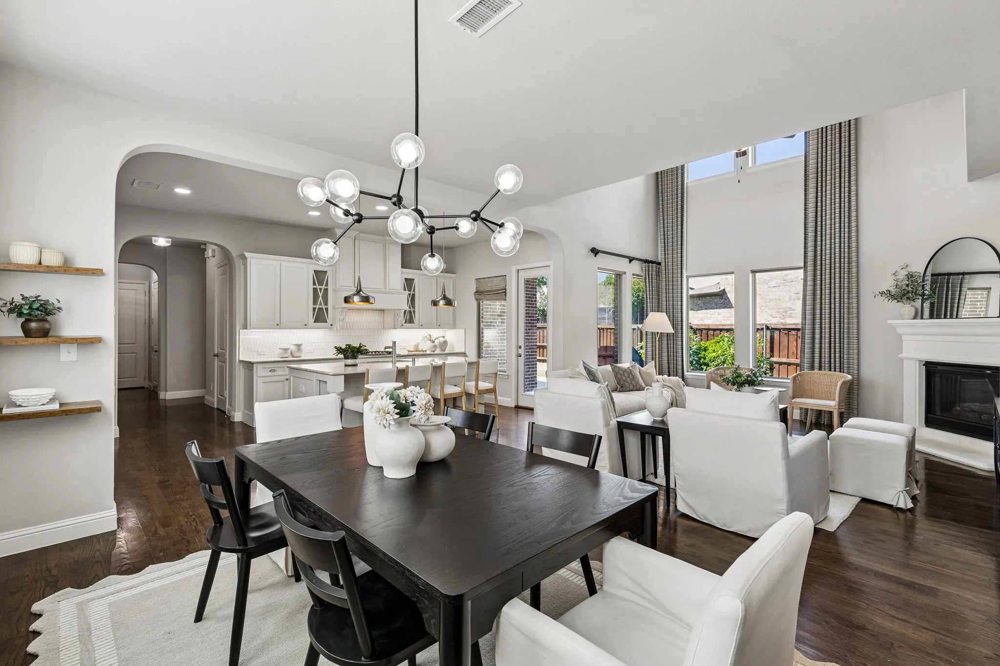 Single Family Residence For Sale in Collin County , 618 Cano Street, Allen, Texas 75002, 4 Bedroom, 4 Bathroom, 2 Garage spaces, 3,369 Sqft, built in 2015, mls#21409773, Real Estate Agent in Allen, Homes For Sale in Collin county, Homes For Sale in Allen, Realtor in Allen Texas, Real Estate Brokerage Independent Realty Texas, Luminita Cordes Realtor