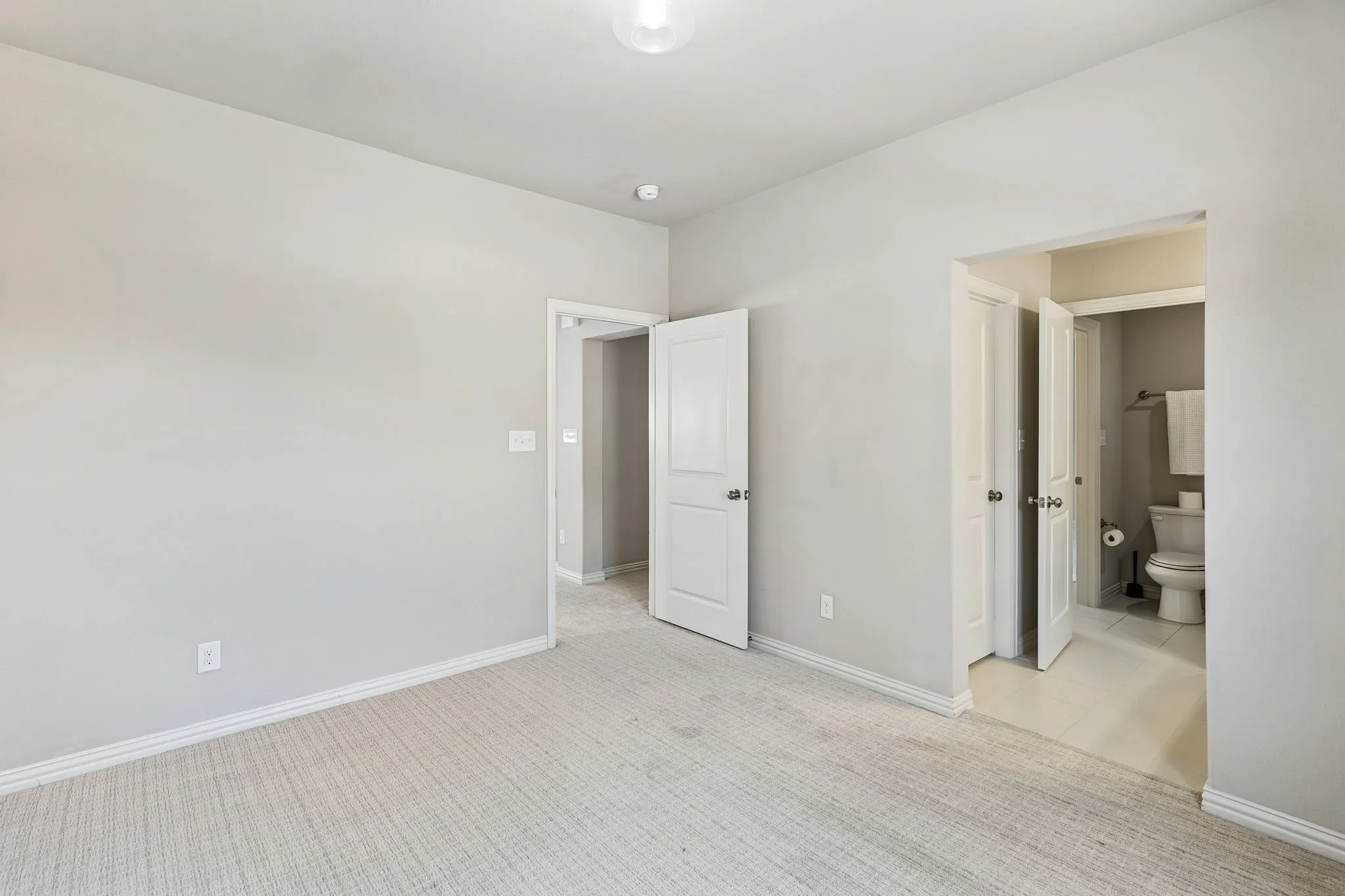 Single Family Residence For Sale in Collin County , 618 Cano Street, Allen, Texas 75002, 4 Bedroom, 4 Bathroom, 2 Garage spaces, 3,369 Sqft, built in 2015, mls#21409773, Real Estate Agent in Allen, Homes For Sale in Collin county, Homes For Sale in Allen, Realtor in Allen Texas, Real Estate Brokerage Independent Realty Texas, Luminita Cordes Realtor
