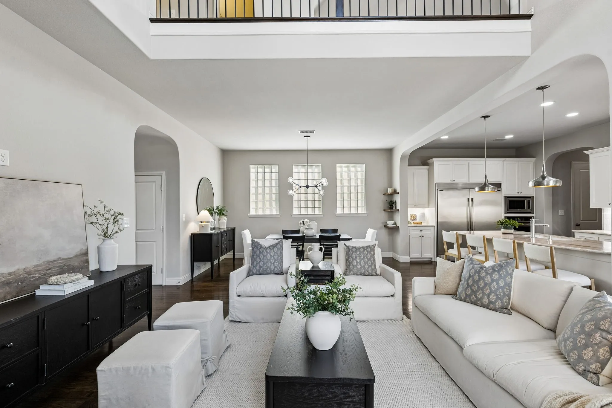 Single Family Residence For Sale in Collin County , 618 Cano Street, Allen, Texas 75002, 4 Bedroom, 4 Bathroom, 2 Garage spaces, 3,369 Sqft, built in 2015, mls#21409773, Real Estate Agent in Allen, Homes For Sale in Collin county, Homes For Sale in Allen, Realtor in Allen Texas, Real Estate Brokerage Independent Realty Texas, Luminita Cordes Realtor