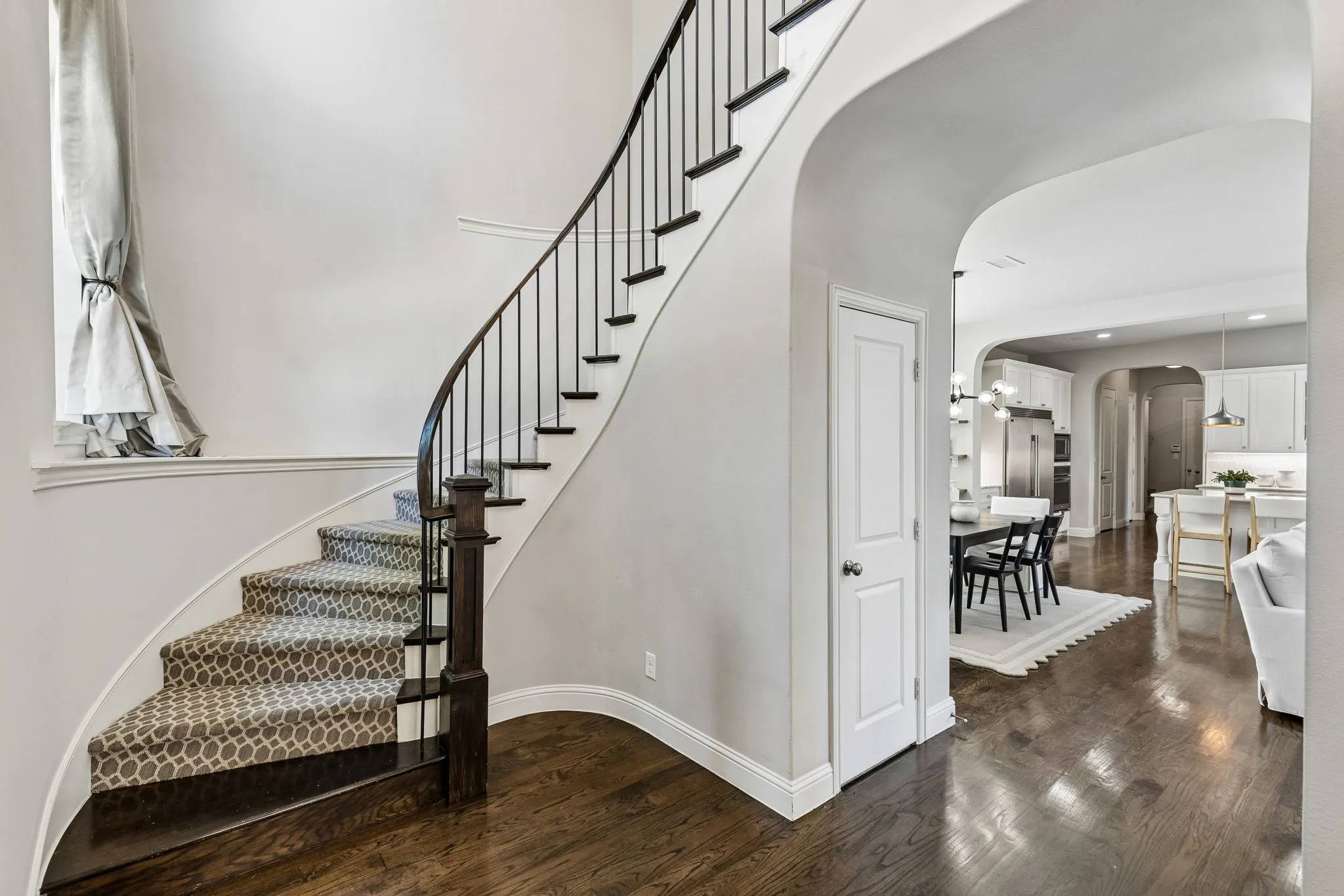 Single Family Residence For Sale in Collin County , 618 Cano Street, Allen, Texas 75002, 4 Bedroom, 4 Bathroom, 2 Garage spaces, 3,369 Sqft, built in 2015, mls#21409773, Real Estate Agent in Allen, Homes For Sale in Collin county, Homes For Sale in Allen, Realtor in Allen Texas, Real Estate Brokerage Independent Realty Texas, Luminita Cordes Realtor