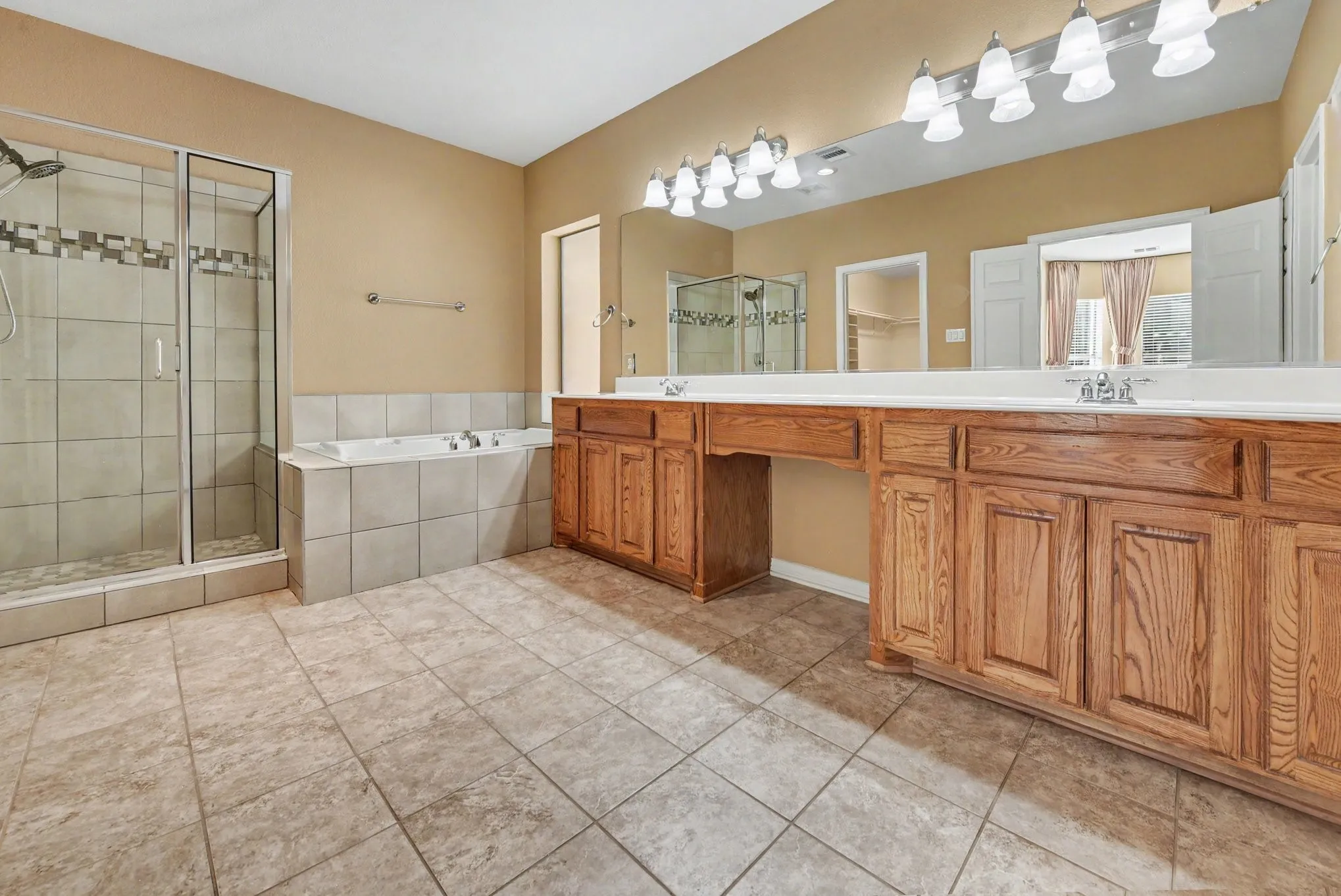Single Family Residence For Sale in Collin County , 730 Pheasant Run Drive, Murphy, Texas 75094, 5 Bedroom, 4 Bathroom, 3 Garage spaces, 4,140 Sqft, built in 2004, mls#21410686, Real Estate Agent in Murphy, Homes For Sale in Collin county, Homes For Sale in Murphy, Realtor in Murphy Texas, Real Estate Brokerage Independent Realty Texas, Luminita Cordes Realtor