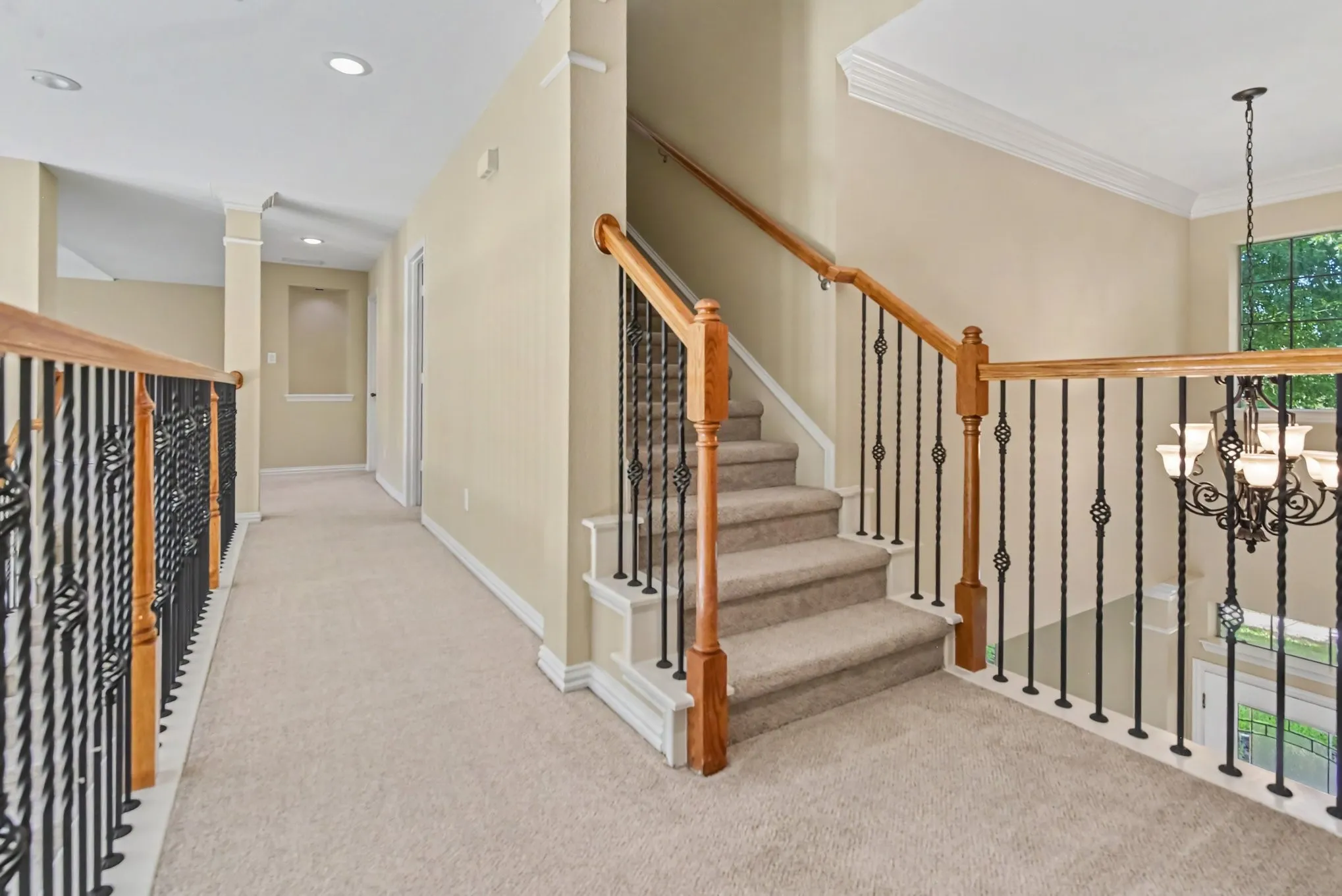 Single Family Residence For Sale in Collin County , 730 Pheasant Run Drive, Murphy, Texas 75094, 5 Bedroom, 4 Bathroom, 3 Garage spaces, 4,140 Sqft, built in 2004, mls#21410686, Real Estate Agent in Murphy, Homes For Sale in Collin county, Homes For Sale in Murphy, Realtor in Murphy Texas, Real Estate Brokerage Independent Realty Texas, Luminita Cordes Realtor