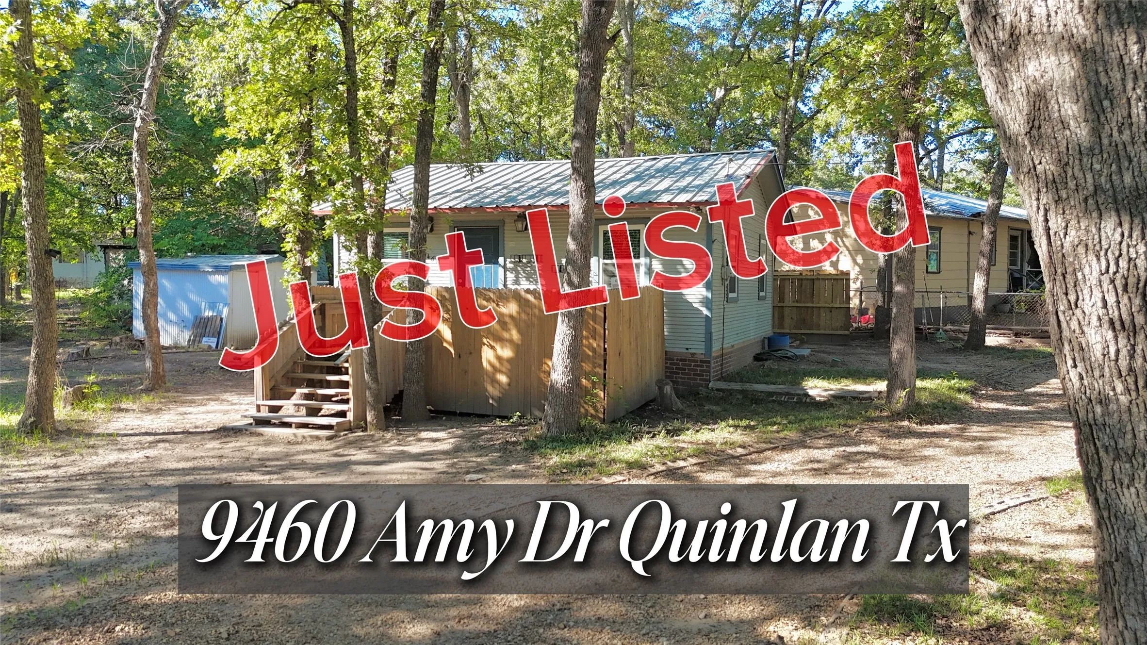 Single Family Residence For Sale in Hunt County , 9460 Amy Drive, Hawk Cove, Texas 75474, 1 Bedroom, 1 Bathroom, Garage spaces, 575 Sqft, built in 1974, mls#21407521, Real Estate Agent in Hawk Cove, Homes For Sale in Hunt county, Homes For Sale in Hawk Cove, Realtor in Hawk Cove Texas, Real Estate Brokerage Independent Realty Texas, Luminita Cordes Realtor