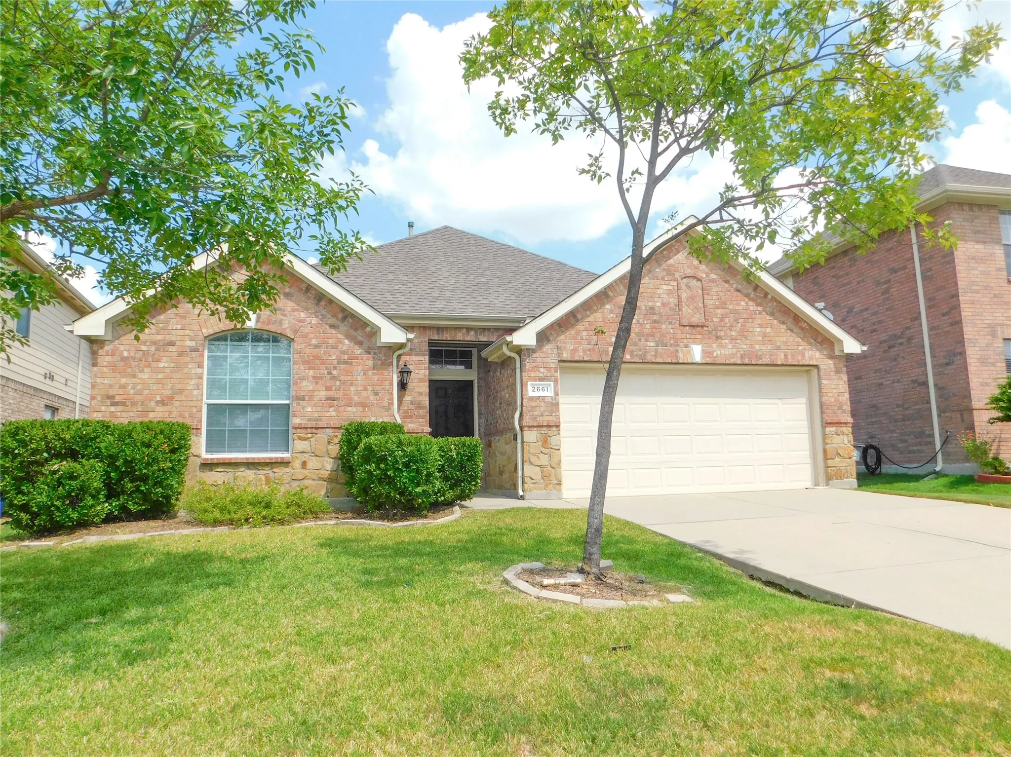Single Family Residence For Rent in Denton County , 2661 Lake Ridge Drive, Little Elm, Texas 75068, 3 Bedroom, 2 Bathroom, 2 Garage spaces, 1,673 Sqft, built in 2006, mls#21408295, Real Estate Agent in Little Elm, Homes For Rent in Denton county, Homes For Rent in Little Elm, Realtor in Little Elm Texas, Real Estate Brokerage Independent Realty Texas, Luminita Cordes Realtor