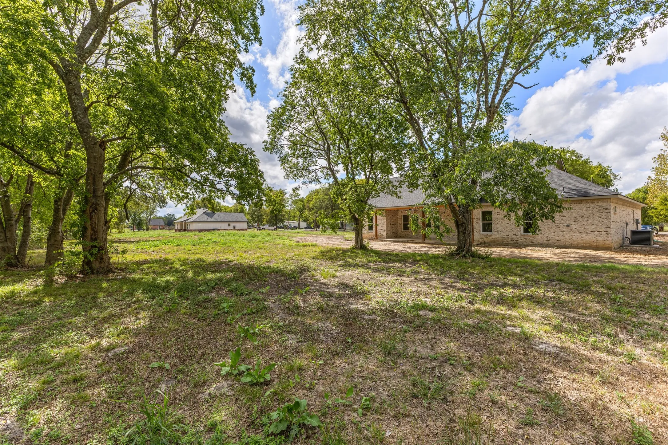 Single Family Residence For Sale in Hunt County , 5413 County Line Road 2252, Quinlan, Texas 75474, 3 Bedroom, 2 Bathroom, 2 Garage spaces, 1,830 Sqft, built in 2026, mls#21411539, Real Estate Agent in Quinlan, Homes For Sale in Hunt county, Homes For Sale in Quinlan, Realtor in Quinlan Texas, Real Estate Brokerage Independent Realty Texas, Luminita Cordes Realtor