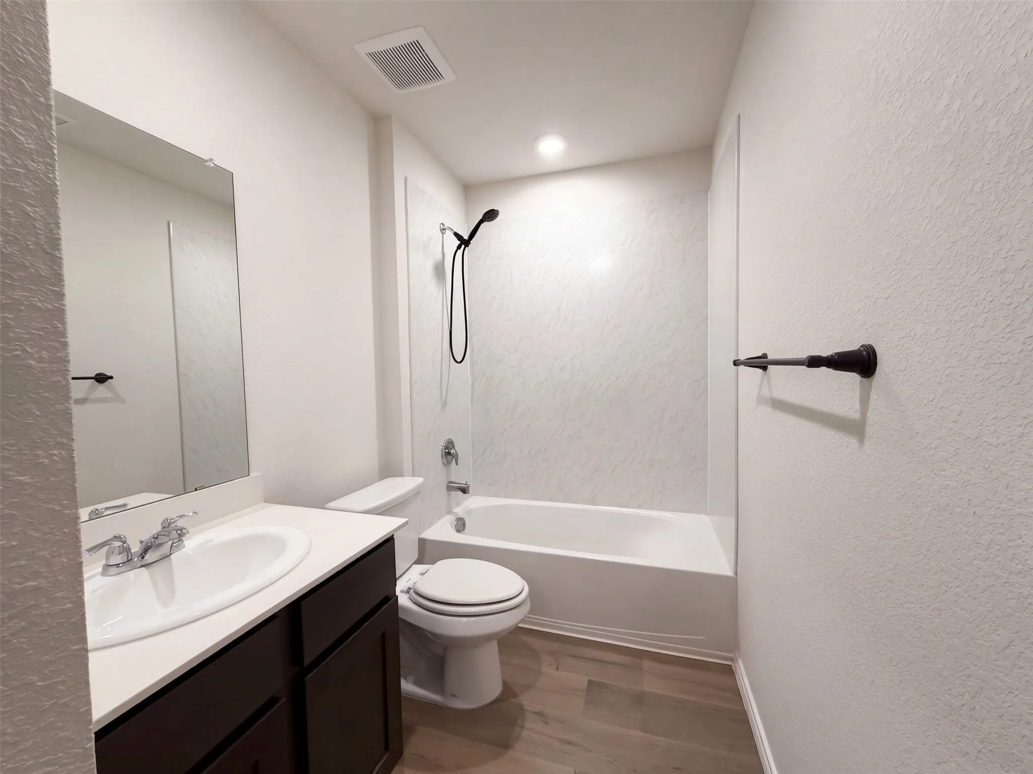 Single Family Residence For Sale in Hunt County , 204 Deception Pass Lane, Caddo Mills, Texas 75135, 4 Bedroom, 2 Bathroom, 2 Garage spaces, 1,900 Sqft, built in 2024, mls#21411533, Real Estate Agent in Caddo Mills, Homes For Sale in Hunt county, Homes For Sale in Caddo Mills, Realtor in Caddo Mills Texas, Real Estate Brokerage Independent Realty Texas, Luminita Cordes Realtor