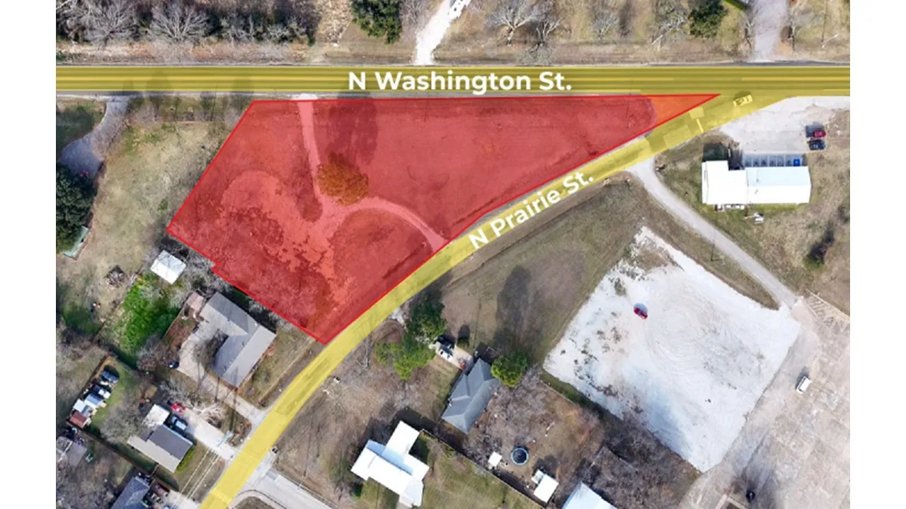 Unimproved Land For Sale in Denton County , 929 N Washington Street, Pilot Point, Texas 76258, 0, 0, Garage spaces, 0 Sqft, built in 1953, mls#21411604, Real Estate Agent in Pilot Point, Homes For Sale in Denton county, Homes For Sale in Pilot Point, Realtor in Pilot Point Texas, Real Estate Brokerage Independent Realty Texas, Luminita Cordes Realtor