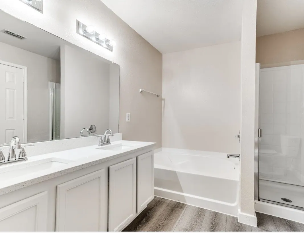 Single Family Residence For Sale in Dallas County , 1053 Cavern Drive, Mesquite, Texas 75181, 4 Bedroom, 2 Bathroom, 2 Garage spaces, 2,109 Sqft, built in 2005, mls#21411607, Real Estate Agent in Mesquite, Homes For Sale in Dallas county, Homes For Sale in Mesquite, Realtor in Mesquite Texas, Real Estate Brokerage Independent Realty Texas, Luminita Cordes Realtor