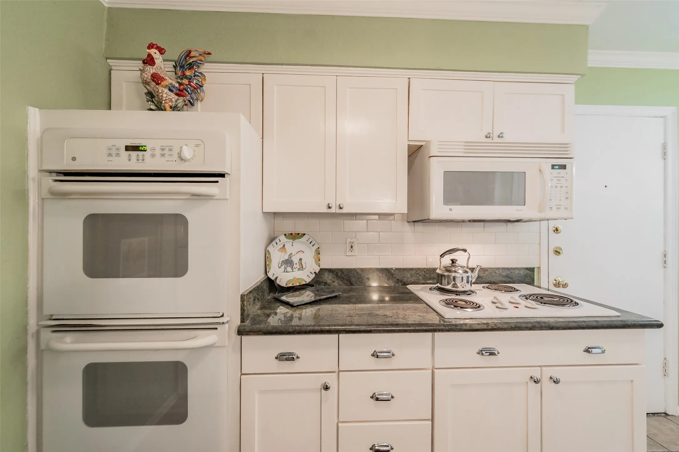 Condominium For Sale in Dallas County , 11338 Park Central Place D, Dallas, Texas 75230, 2 Bedroom, 3 Bathroom, Garage spaces, 1,627 Sqft, built in 1961, mls#21411530, Real Estate Agent in Dallas, Homes For Sale in Dallas county, Homes For Sale in Dallas, Realtor in Dallas Texas, Real Estate Brokerage Independent Realty Texas, Luminita Cordes Realtor