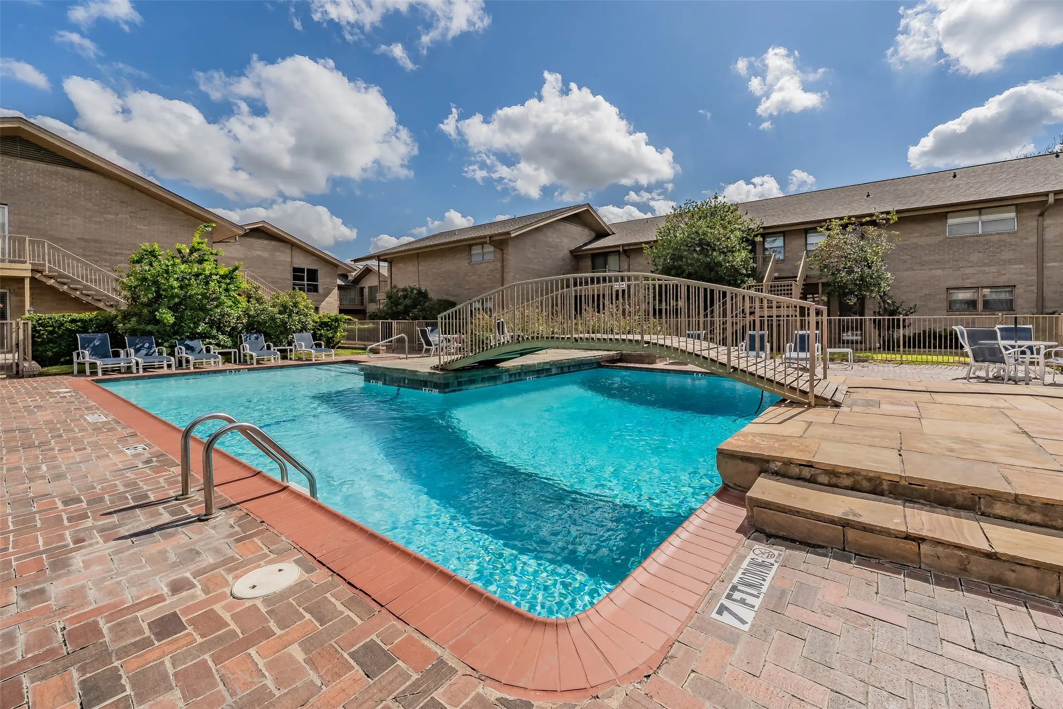Condominium For Sale in Dallas County , 11338 Park Central Place D, Dallas, Texas 75230, 2 Bedroom, 3 Bathroom, Garage spaces, 1,627 Sqft, built in 1961, mls#21411530, Real Estate Agent in Dallas, Homes For Sale in Dallas county, Homes For Sale in Dallas, Realtor in Dallas Texas, Real Estate Brokerage Independent Realty Texas, Luminita Cordes Realtor