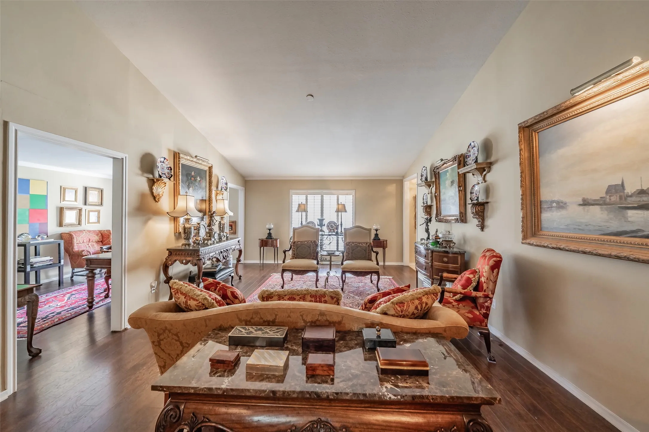 Condominium For Sale in Dallas County , 11338 Park Central Place D, Dallas, Texas 75230, 2 Bedroom, 3 Bathroom, Garage spaces, 1,627 Sqft, built in 1961, mls#21411530, Real Estate Agent in Dallas, Homes For Sale in Dallas county, Homes For Sale in Dallas, Realtor in Dallas Texas, Real Estate Brokerage Independent Realty Texas, Luminita Cordes Realtor