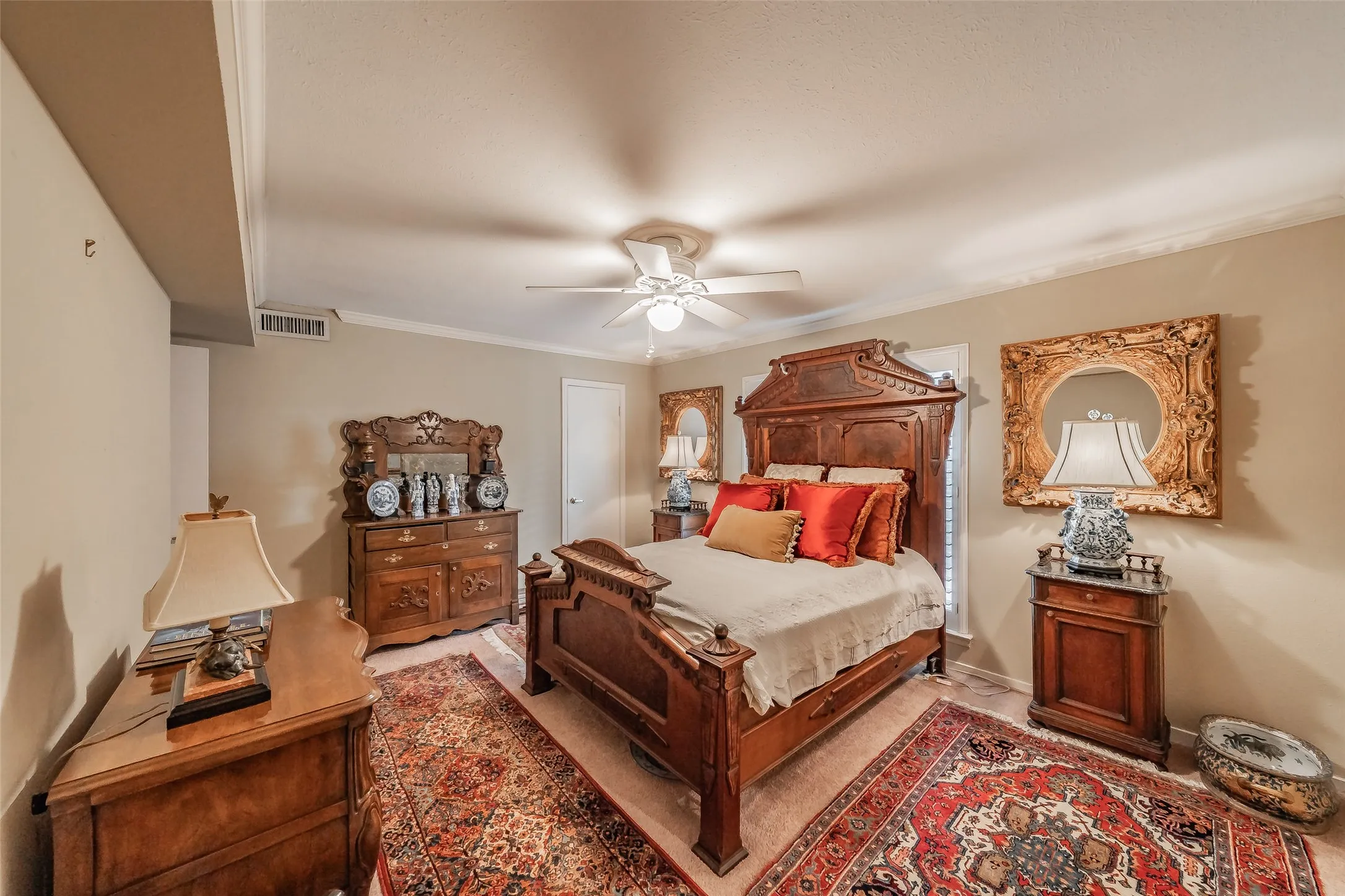 Condominium For Sale in Dallas County , 11338 Park Central Place D, Dallas, Texas 75230, 2 Bedroom, 3 Bathroom, Garage spaces, 1,627 Sqft, built in 1961, mls#21411530, Real Estate Agent in Dallas, Homes For Sale in Dallas county, Homes For Sale in Dallas, Realtor in Dallas Texas, Real Estate Brokerage Independent Realty Texas, Luminita Cordes Realtor