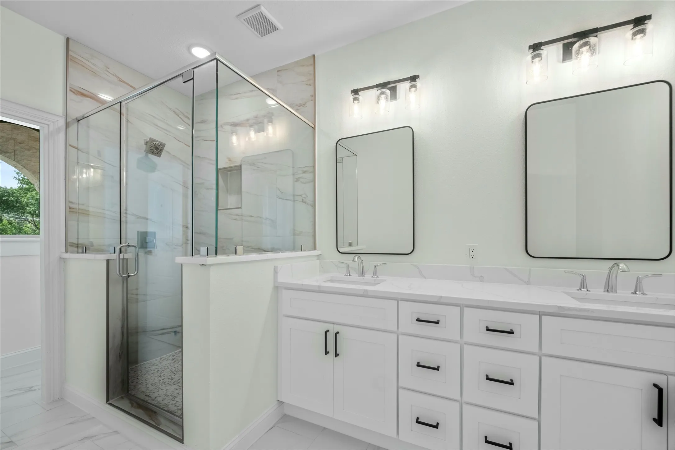 Townhouse For Rent in Dallas County , 6125 Sachse Street, Sachse, Texas 75048, 3 Bedroom, 3 Bathroom, 2 Garage spaces, 2,175 Sqft, built in 2026, mls#21409338, Real Estate Agent in Sachse, Homes For Rent in Dallas county, Homes For Rent in Sachse, Realtor in Sachse Texas, Real Estate Brokerage Independent Realty Texas, Luminita Cordes Realtor