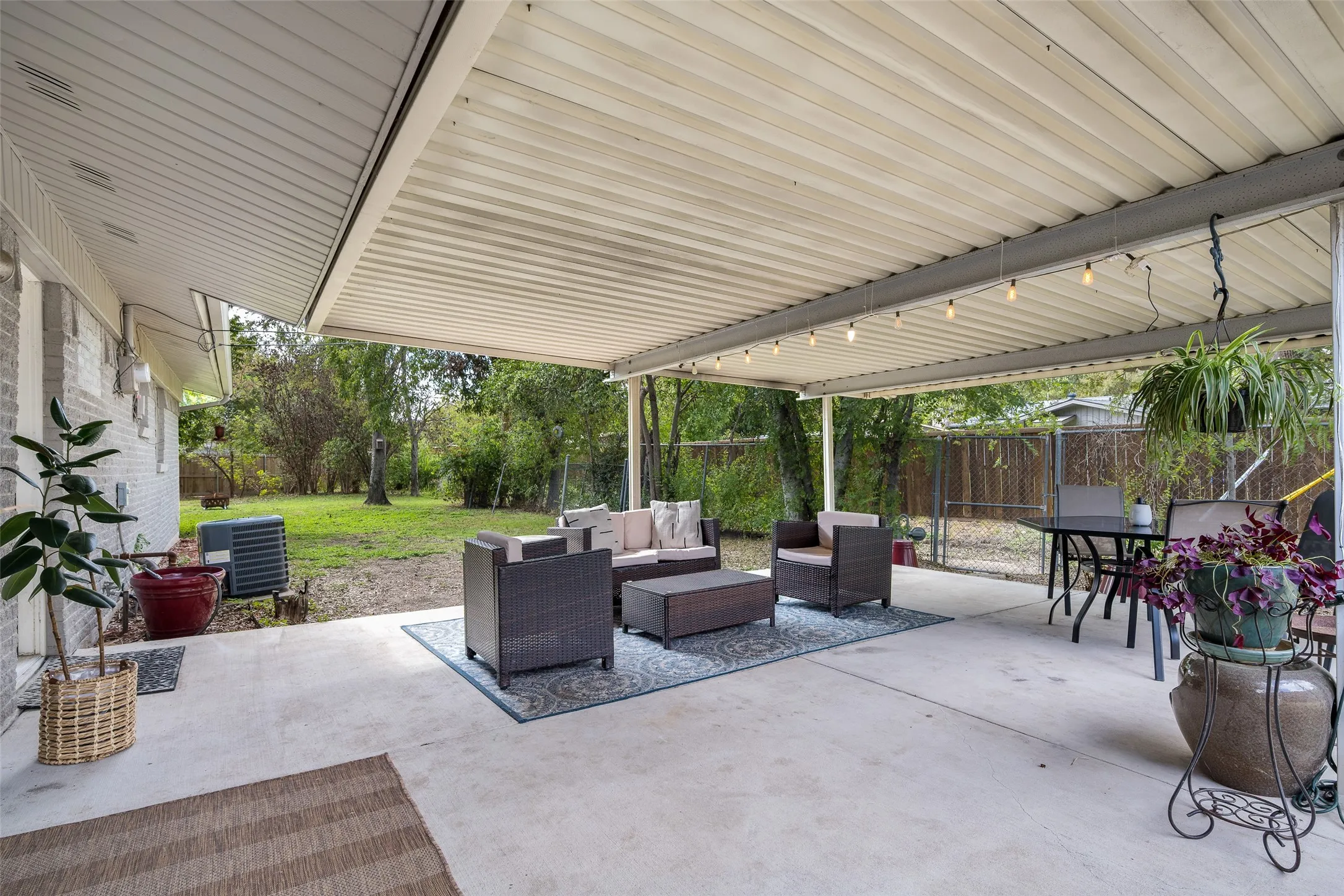 23x16 Covered Patio