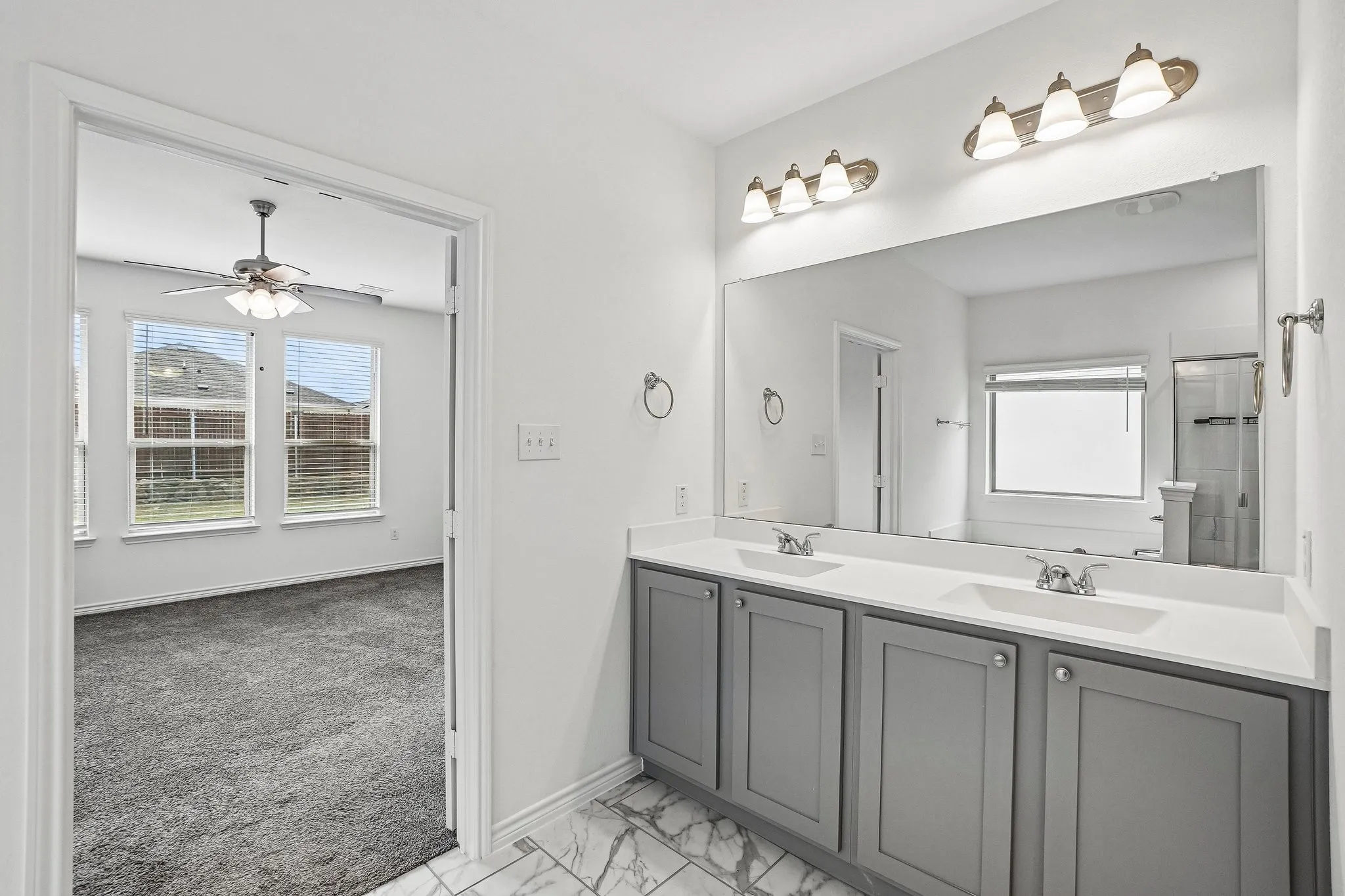 Single Family Residence For Sale in Johnson County , 1915 Seminole Drive, Cleburne, Texas 76033, 3 Bedroom, 2 Bathroom, 2 Garage spaces, 1,926 Sqft, built in 2024, mls#21407304, Real Estate Agent in Cleburne, Homes For Sale in Johnson county, Homes For Sale in Cleburne, Realtor in Cleburne Texas, Real Estate Brokerage Independent Realty Texas, Luminita Cordes Realtor