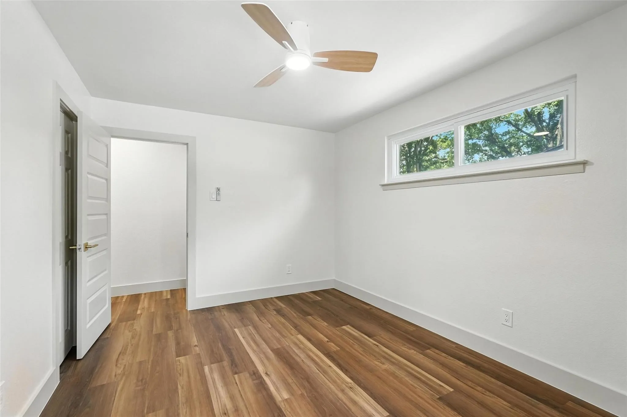 Single Family Residence For Rent in Dallas County , 8570 Sweetwood Drive, Dallas, Texas 75228, 3 Bedroom, 3 Bathroom, 2 Garage spaces, 1,654 Sqft, built in 1962, mls#21411684, Real Estate Agent in Dallas, Homes For Rent in Dallas county, Homes For Rent in Dallas, Realtor in Dallas Texas, Real Estate Brokerage Independent Realty Texas, Luminita Cordes Realtor