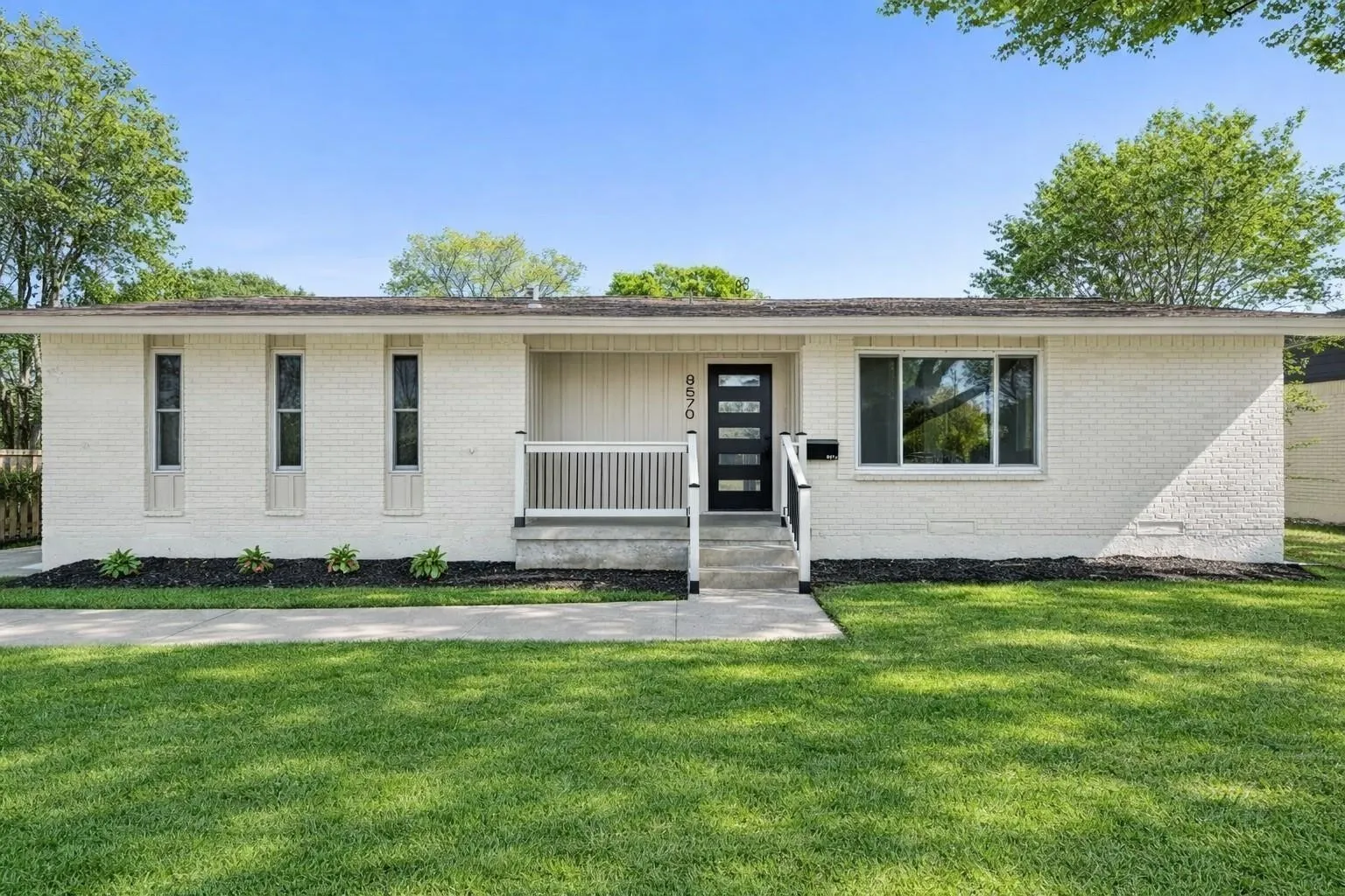 Single Family Residence For Rent