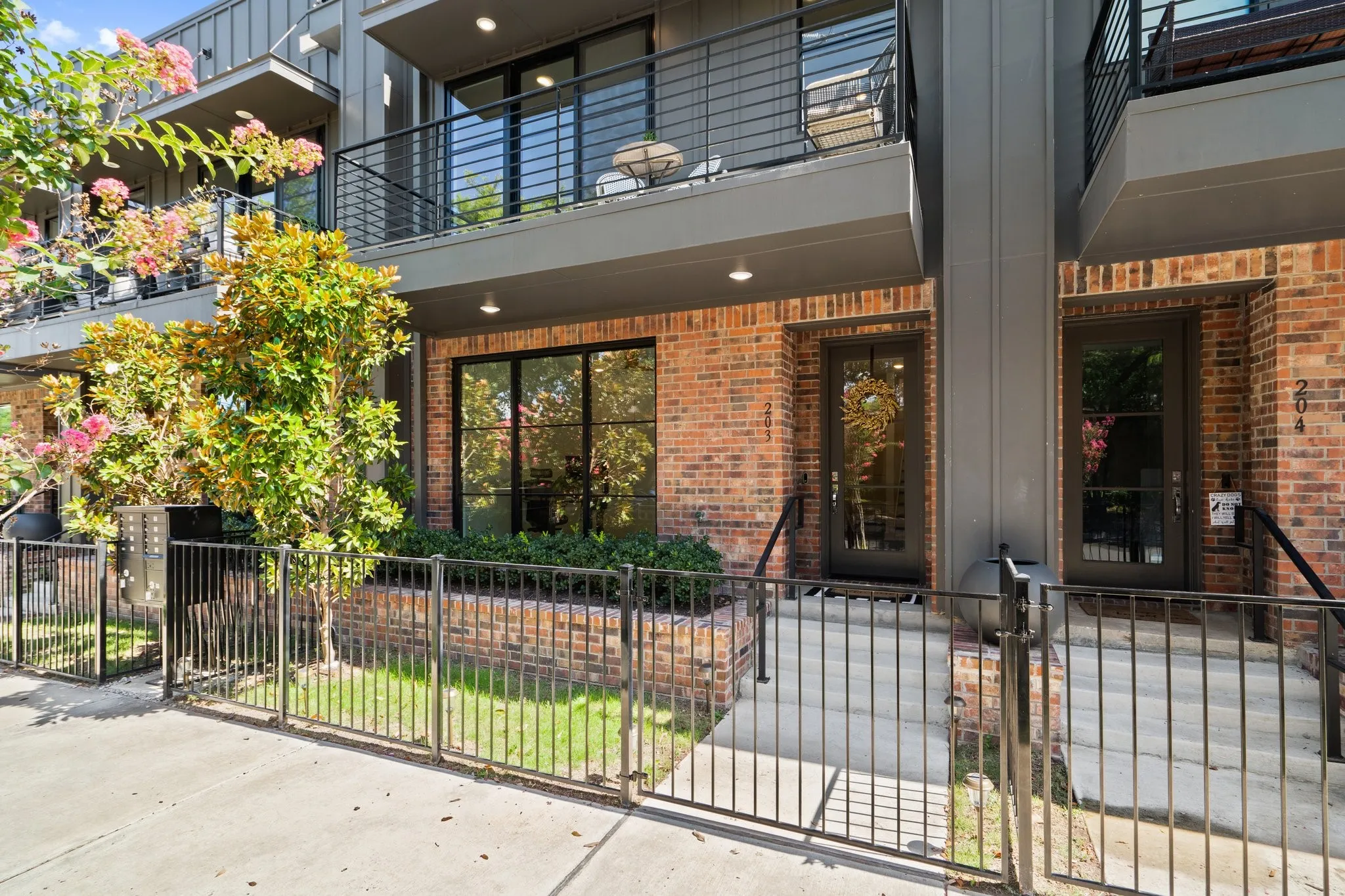 Condominium For Rent