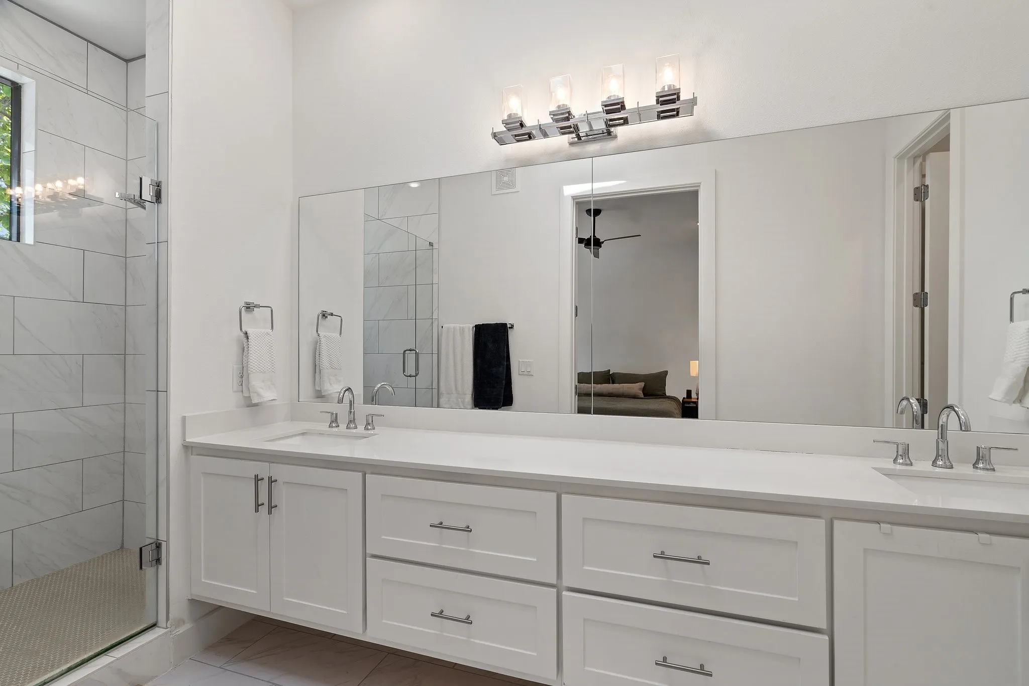 Condominium For Rent in Dallas County , 160 W Canty Street 203, Dallas, Texas 75208, 3 Bedroom, 3 Bathroom, 2 Garage spaces, 1,750 Sqft, built in 2020, mls#21411634, Real Estate Agent in Dallas, Homes For Rent in Dallas county, Homes For Rent in Dallas, Realtor in Dallas Texas, Real Estate Brokerage Independent Realty Texas, Luminita Cordes Realtor