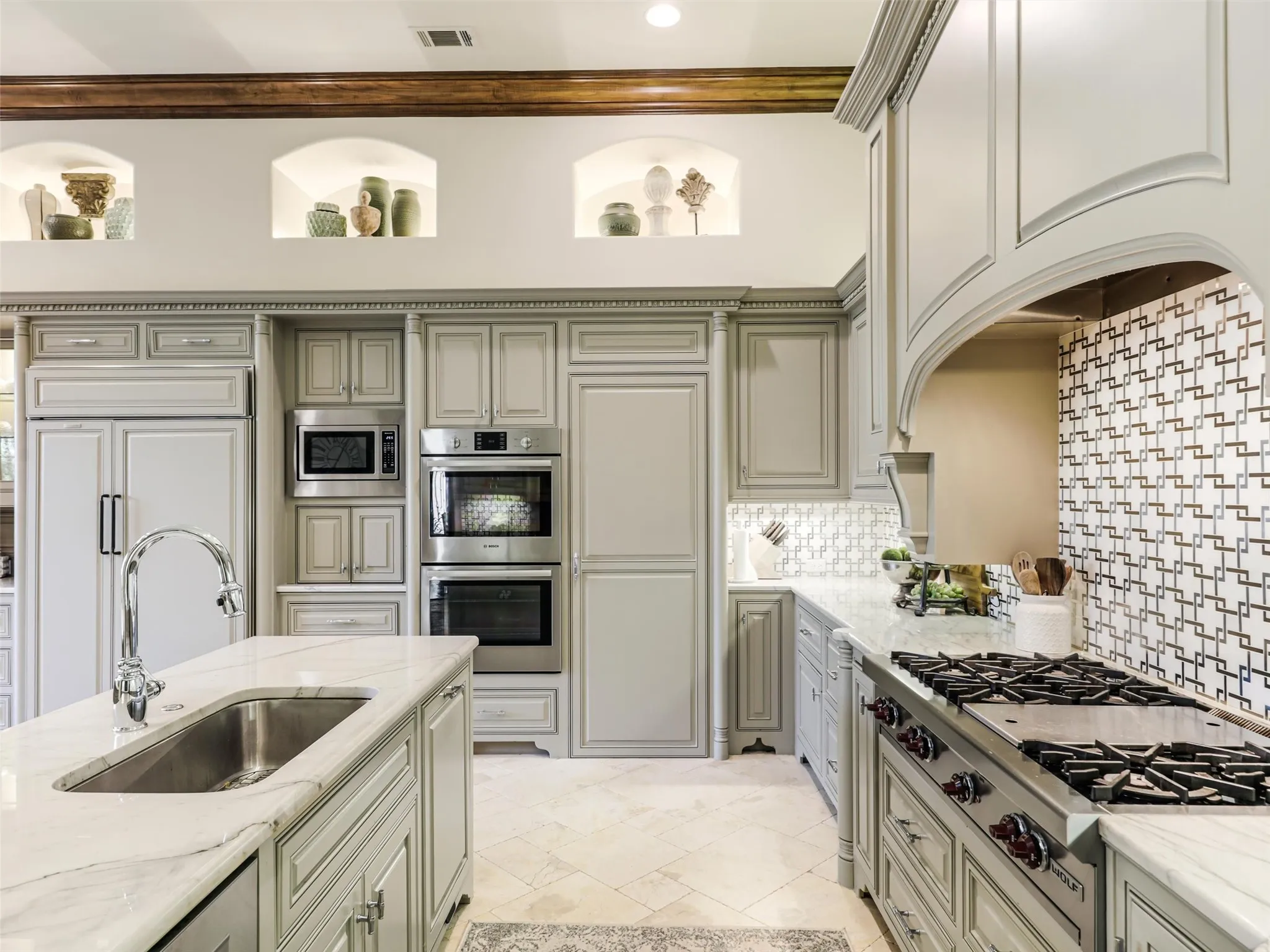 Single Family Residence For Sale in Collin County , 5378 Buena Vista Drive, Frisco, Texas 75034, 5 Bedroom, 6 Bathroom, 3 Garage spaces, 7,371 Sqft, built in 2005, mls#21409087, Real Estate Agent in Frisco, Homes For Sale in Collin county, Homes For Sale in Frisco, Realtor in Frisco Texas, Real Estate Brokerage Independent Realty Texas, Luminita Cordes Realtor